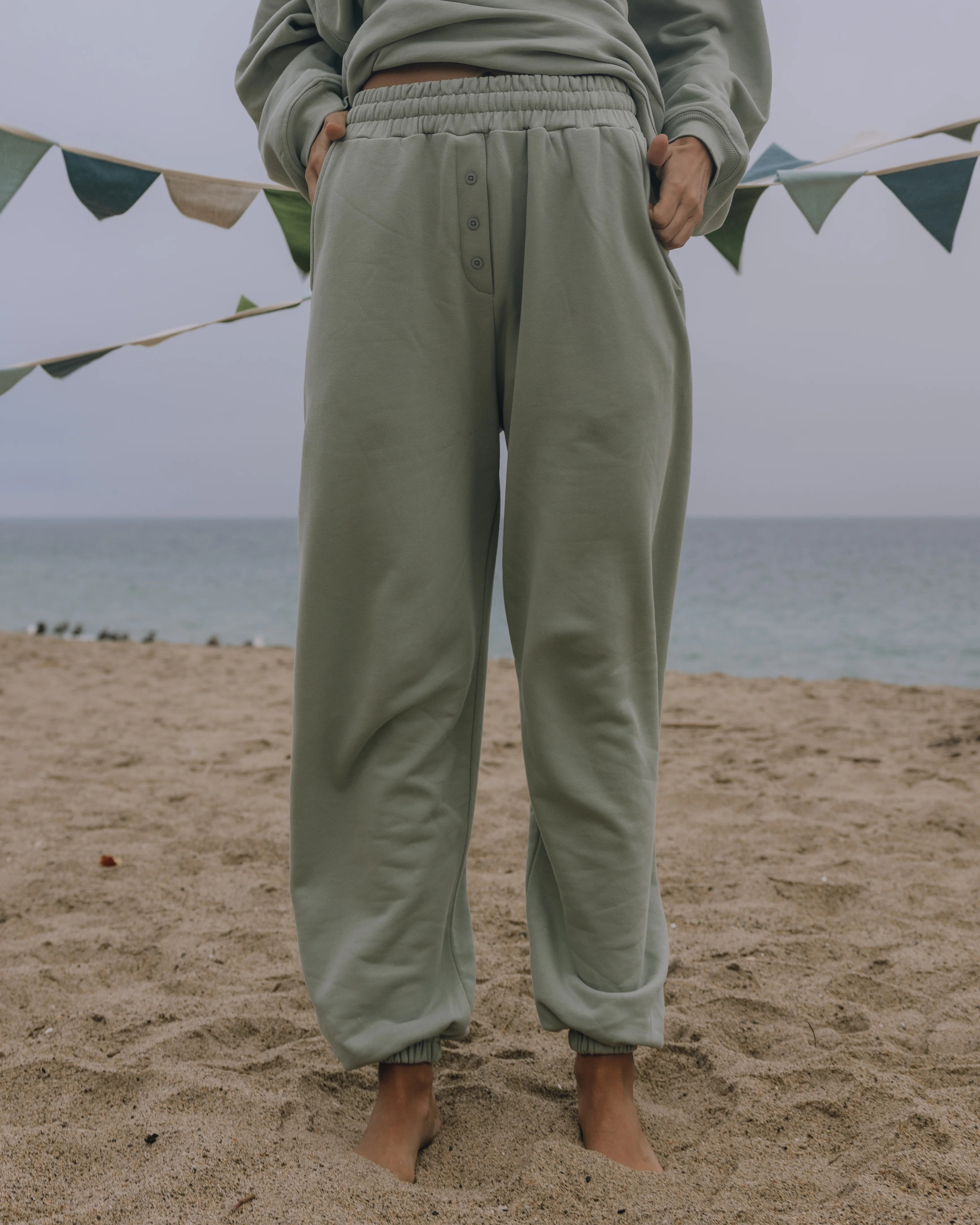 Unisex Fleece Joggers - Harbor with Buttons | Daily Drills