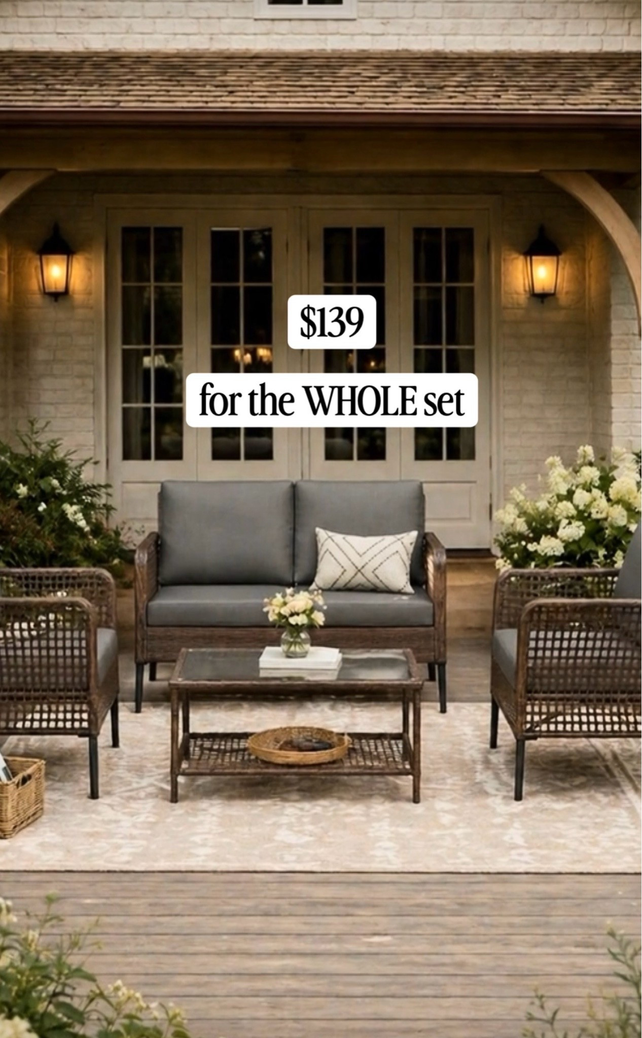 I love this gray blue and brown mix. I think it’s absolutely beautiful and this is so affordable. I can’t believe it grab it while it’s on sale outdoor.I’m
