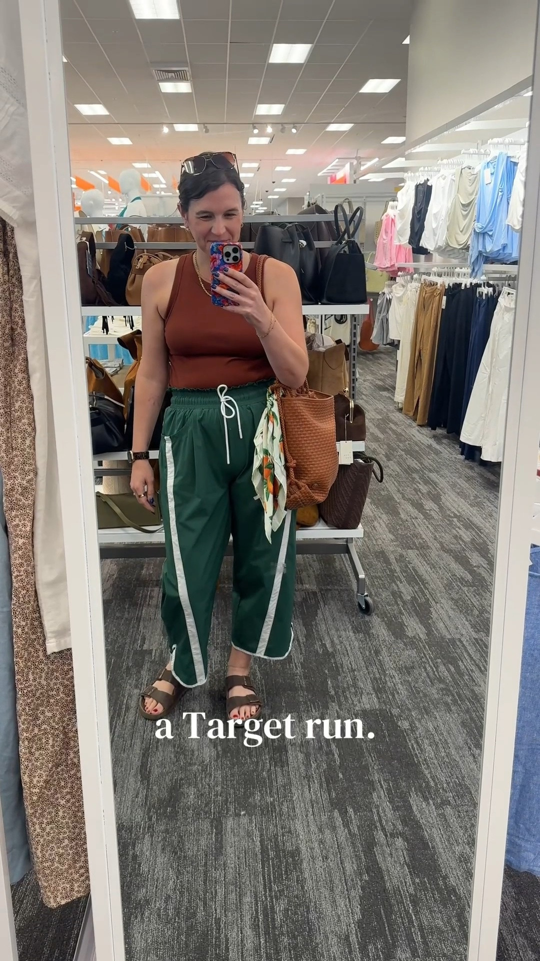 Love these green joggers! Outfit for errands