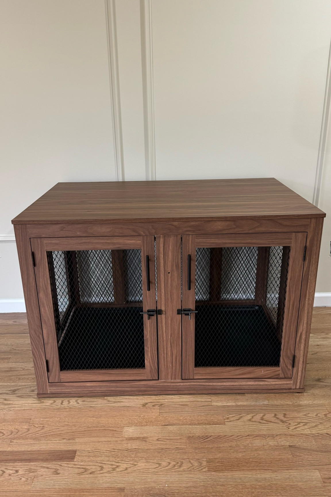 New wooden dog crate for Hudson, obsessed with the quality. Linked a few other options as well!! 🐾

#LTKHome