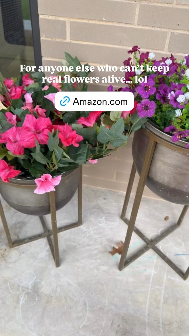 For anyone else who can't keep real flowers alive...lol 

 #LTKHome