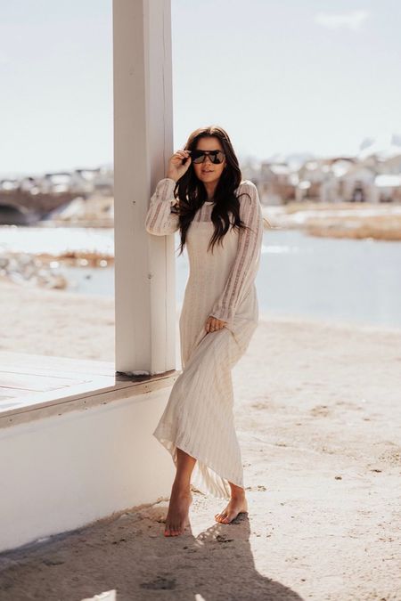 Petal and Pup Knit Maxi Dress 
(currently 25% off with code: Spring25) 
Gigi Pip Goldie Aviator Sunnies - Code: Kristin15



#LTKSeasonal #LTKstyletip #LTKtravel