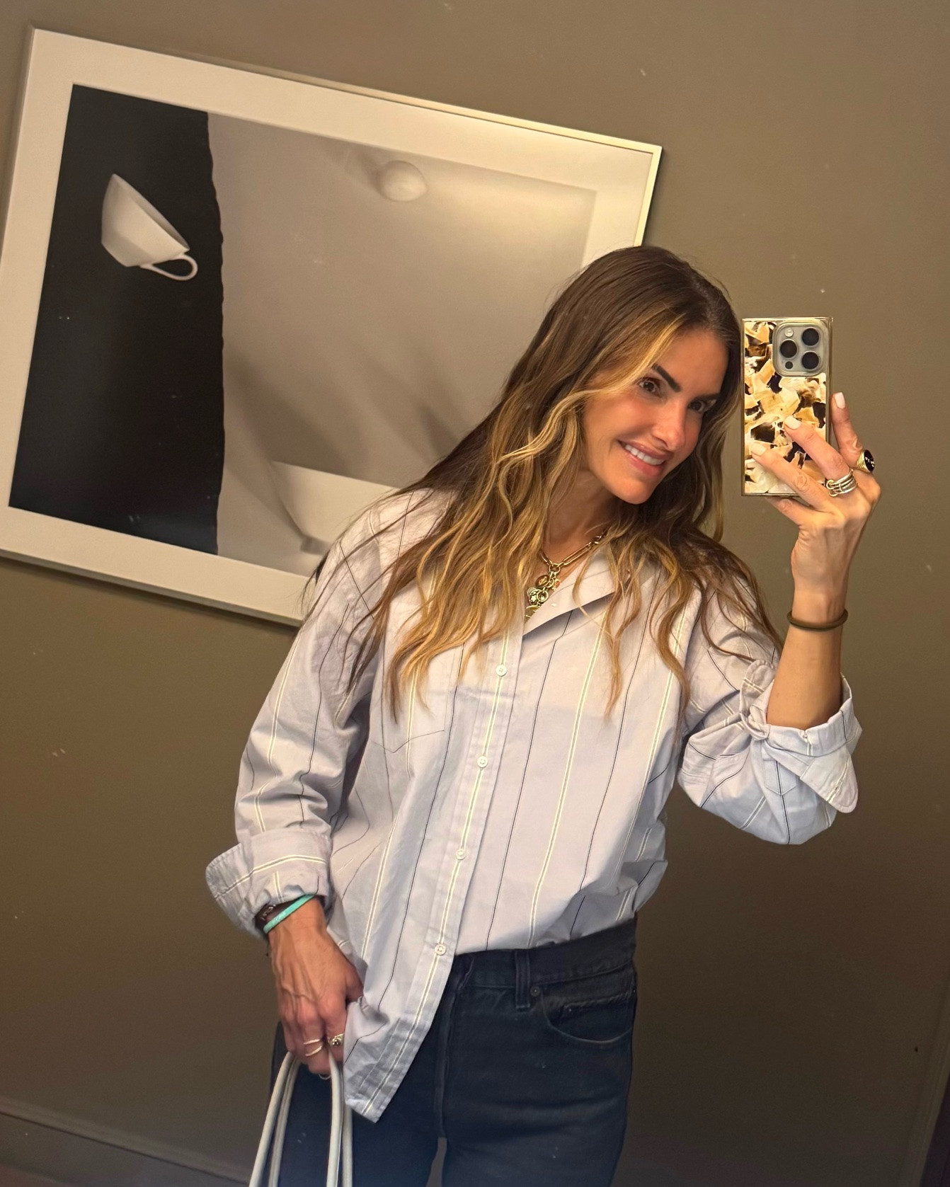 wearing my new fab polo button-down for first night in martha’s vineyard off to vineyard haven for dinner at the ocean club restaurant & bar✨

linked my updated polo below + other colors & prints too! 

perfect w jeans or even as a beach cover-up

#LTKTravel #LTKootd #LTKWorkwear
