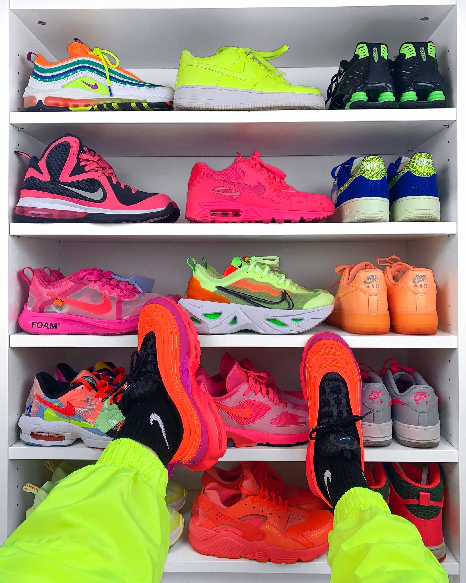 Neon Nike Sneakers 🔥

#LTKStyleTip #LTKShoeCrush