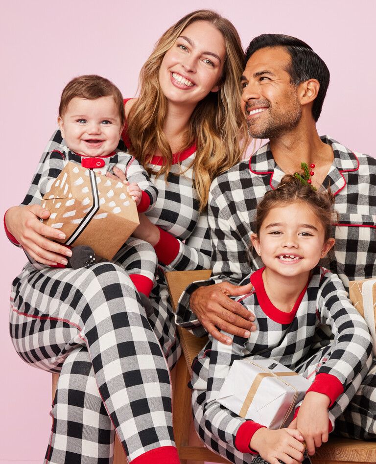 Buffalo Plaid Matching Family Pajamas | Hanna Andersson