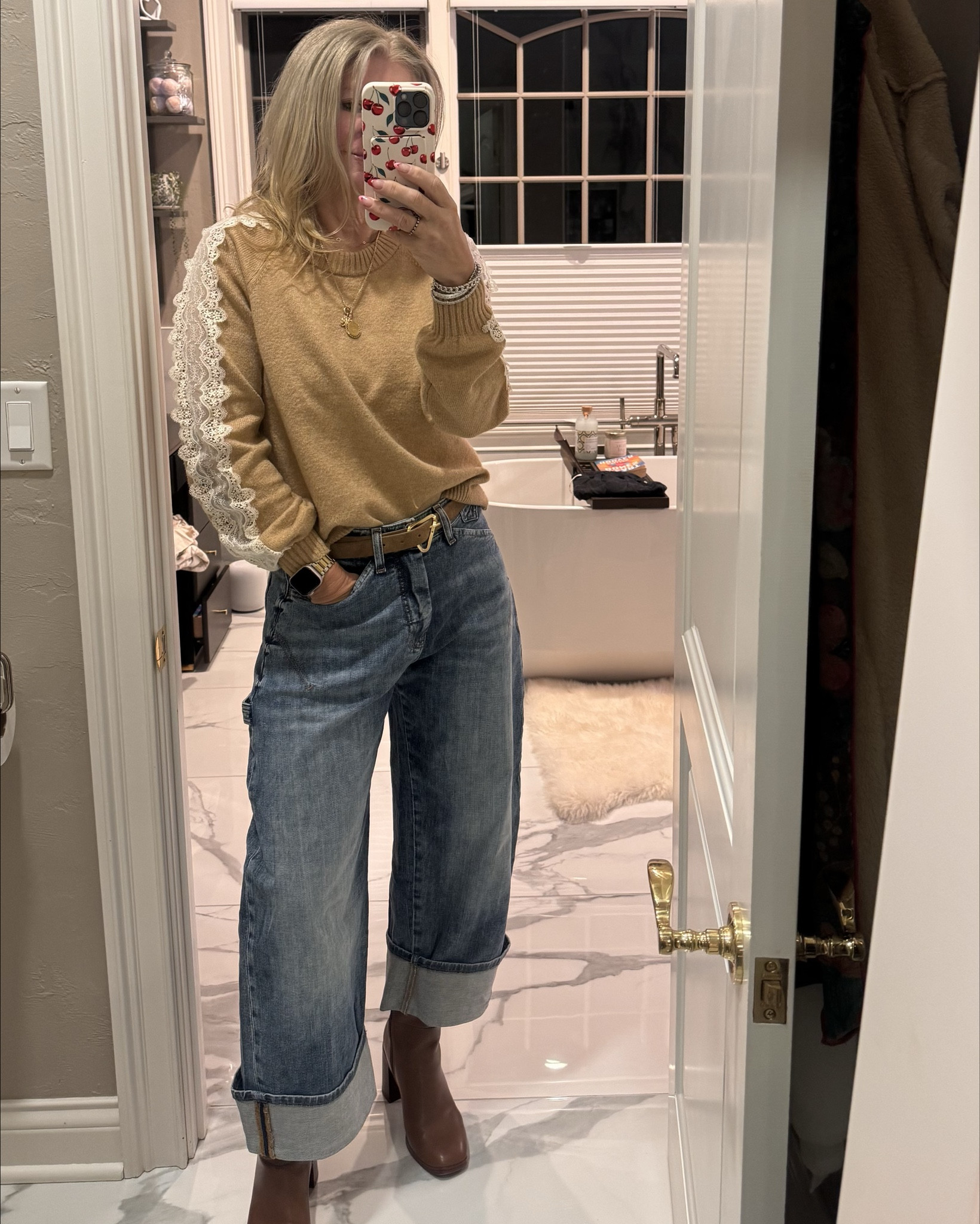 Comfy and cute travel fit! The Kayden -Pilcro carpenter barrel jean is so comfy. Also, I haven’t been to Loft in so long and they have the best sweaters! Grabbed this sale seater and love! 

#LTKOver40 #LTKTravel #LTKMidsize
