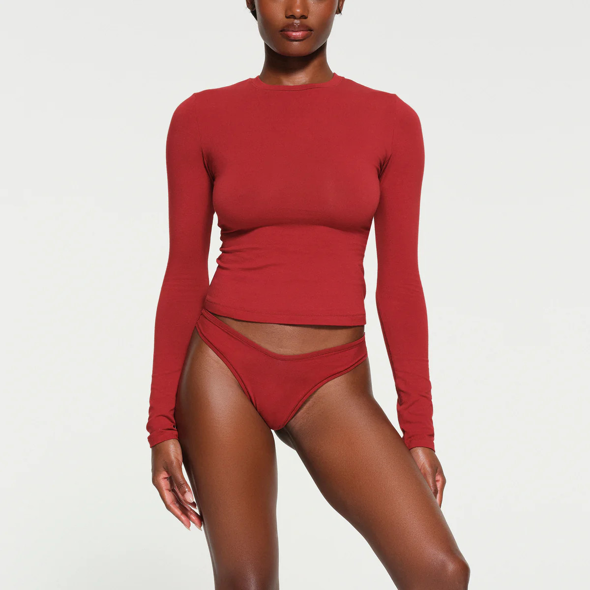 LONG SLEEVE T-SHIRT | SKIMS (US)