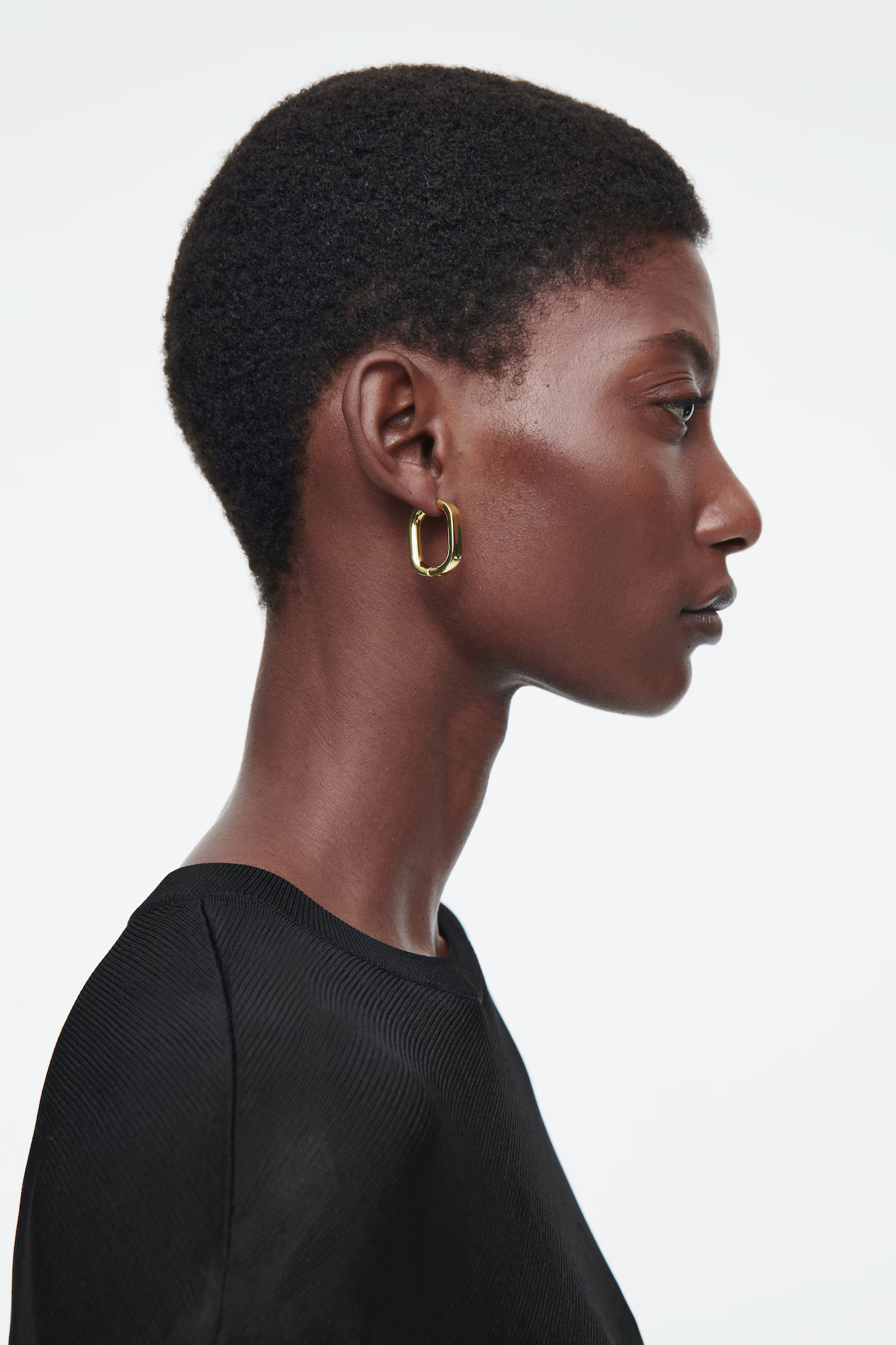 OVAL HOOP EARRINGS - GOLD | COS (EU)
