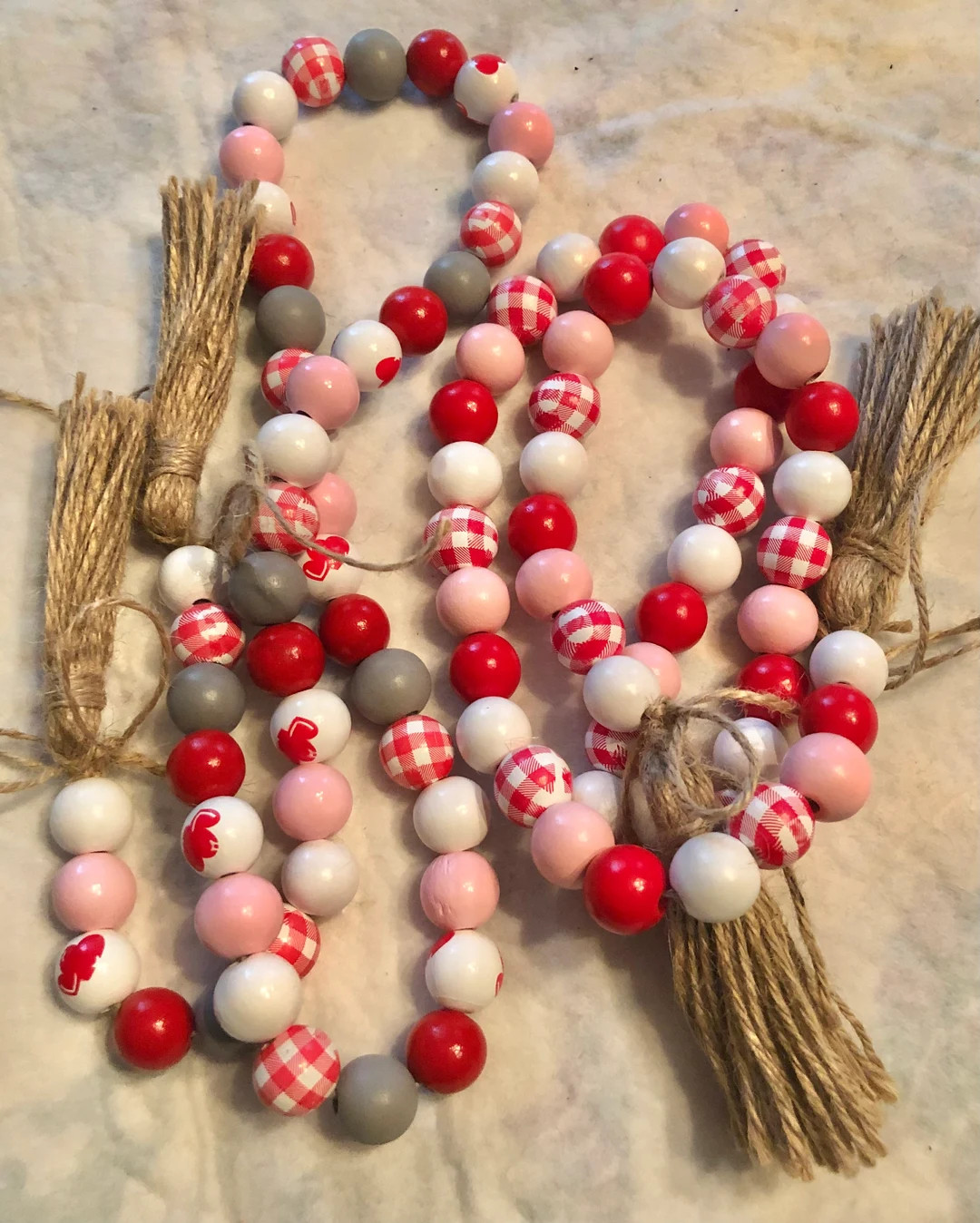 Valentines Day Wood Bead Garland - Etsy | Etsy (US)