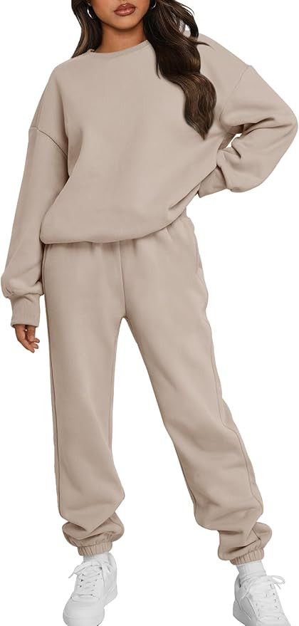 Trendy Queen Sweatsuits Women 2 Piece Outfits Two Piece Crewneck Sweatshirts Sets Lounge Fall Swe... | Amazon (US)