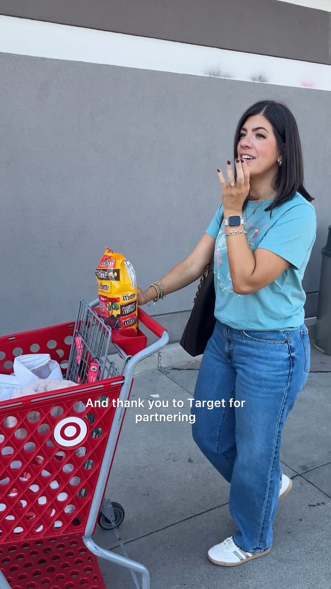 Target circle week deals are here! Save on Apple products, sweaters for the whole family, Halloween and holiday decor and more!

@target #ad #circleweek #targetpartner #target

#LTKSaleAlert #LTKHome #LTKVideo