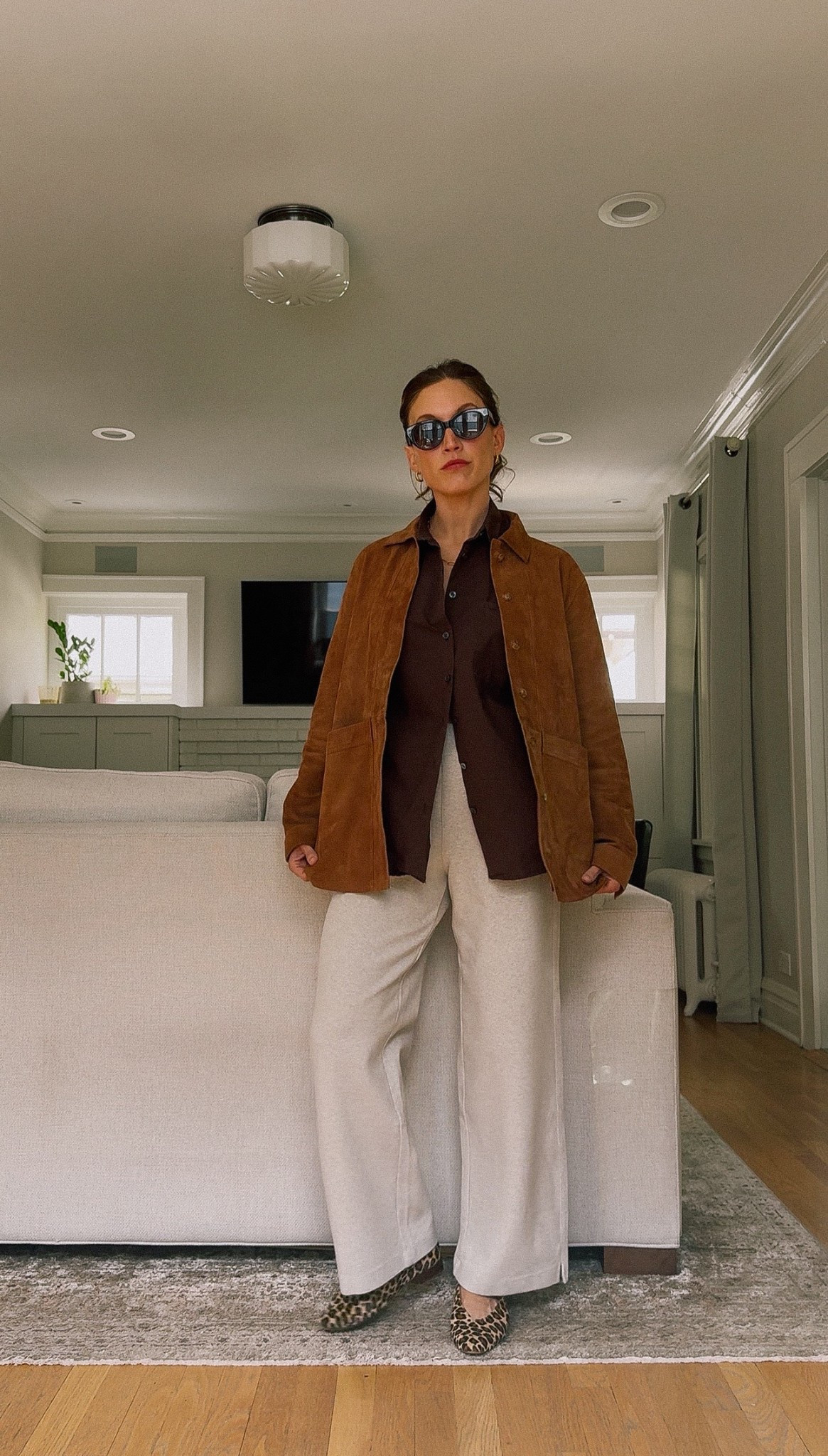 May Capsule Wardrobe // Day One

Alex Mill Button Down, XS, TTS for a relaxed fit. Sèzane suede jacket, XS, it runs a bit small in the shoulders and arms. Alex Mill bottoms, XS, TTS, petite friendly! Sèzane flats. Quince sunglasses. Croissant Hoops from Sela Designs, ASHLEYROHR10 for 10% off. Similar necklace linked. 

#LTKOver40 #LTKPetite #LTKmomlife