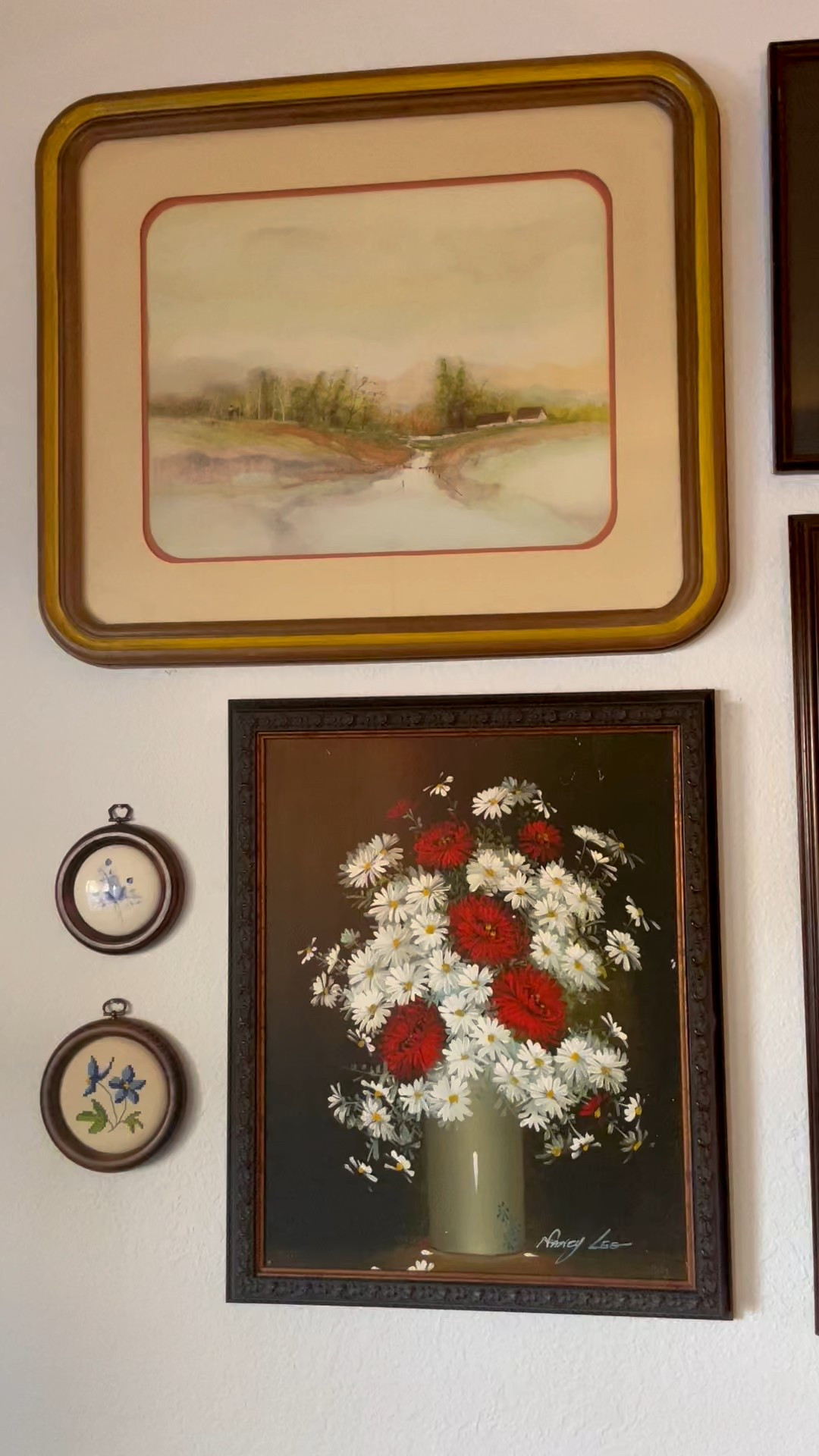 A gallery wall is one of the best ways to bring character and a ‘soul’ to a room. Using vintage art can help you stay on budget and create a one-of-a-kind look that will have everyone talking!

#LTKHome