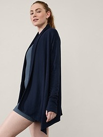 Pranayama Restore Wrap | Athleta