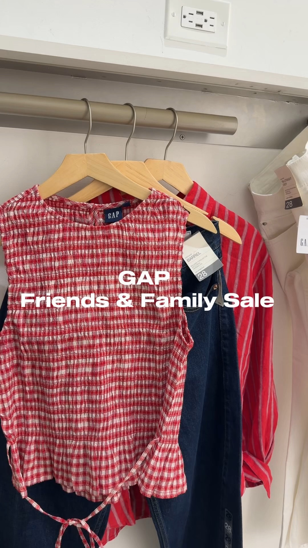 Gap FRIENDS AND FAMILY SALE

#LTKSeasonal #LTKSaleAlert