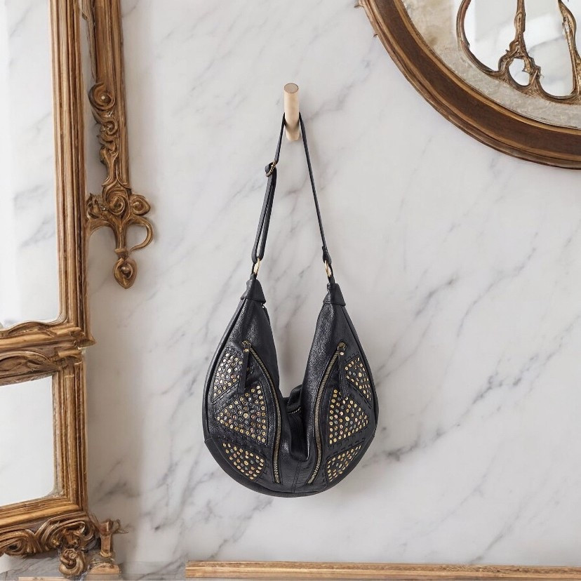 This $70 Boho Studded Bag Looks Designer – Don’t Miss the Free People Sale Find

⸻

A dreamy mix of edgy and effortless, this Free People studded bag is giving designer energy—without the splurge. Now just $70, it’s the perfect finishing touch for your boho wardrobe. From festival fits to everyday errands, the rich texture, vintage-inspired hardware, and roomy structure make it a go-to bag that works year-round.

Snag it while it’s still in stock—this Free People deal won’t last long.

⸻

boho chic bag
free people bag
boho studded purse
free people sale find
boho accessories
studded crossbody bag
boho street style
bohemian handbag
boho fashion 2025
boho shoulder bag
affordable boho bag
festival style purse
boho western bag
boho outfit ideas
neutral boho accessories


#LTKFindsUnder100 #LTKItBag #LTKSaleAlert