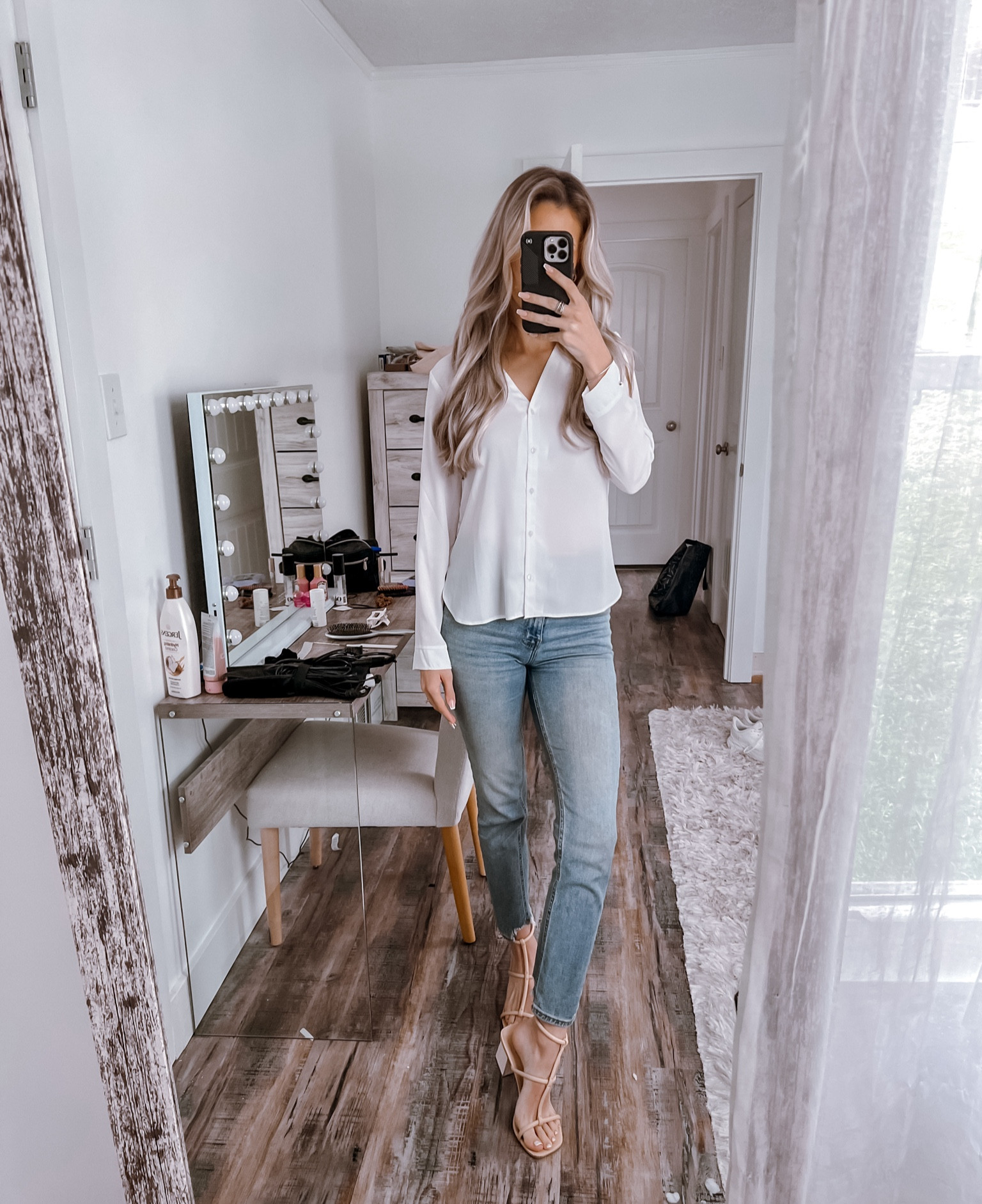 Company meeting, but make it casual. 👖 💼 

#LTKstyletip #LTKworkwear #LTKfindsunder50