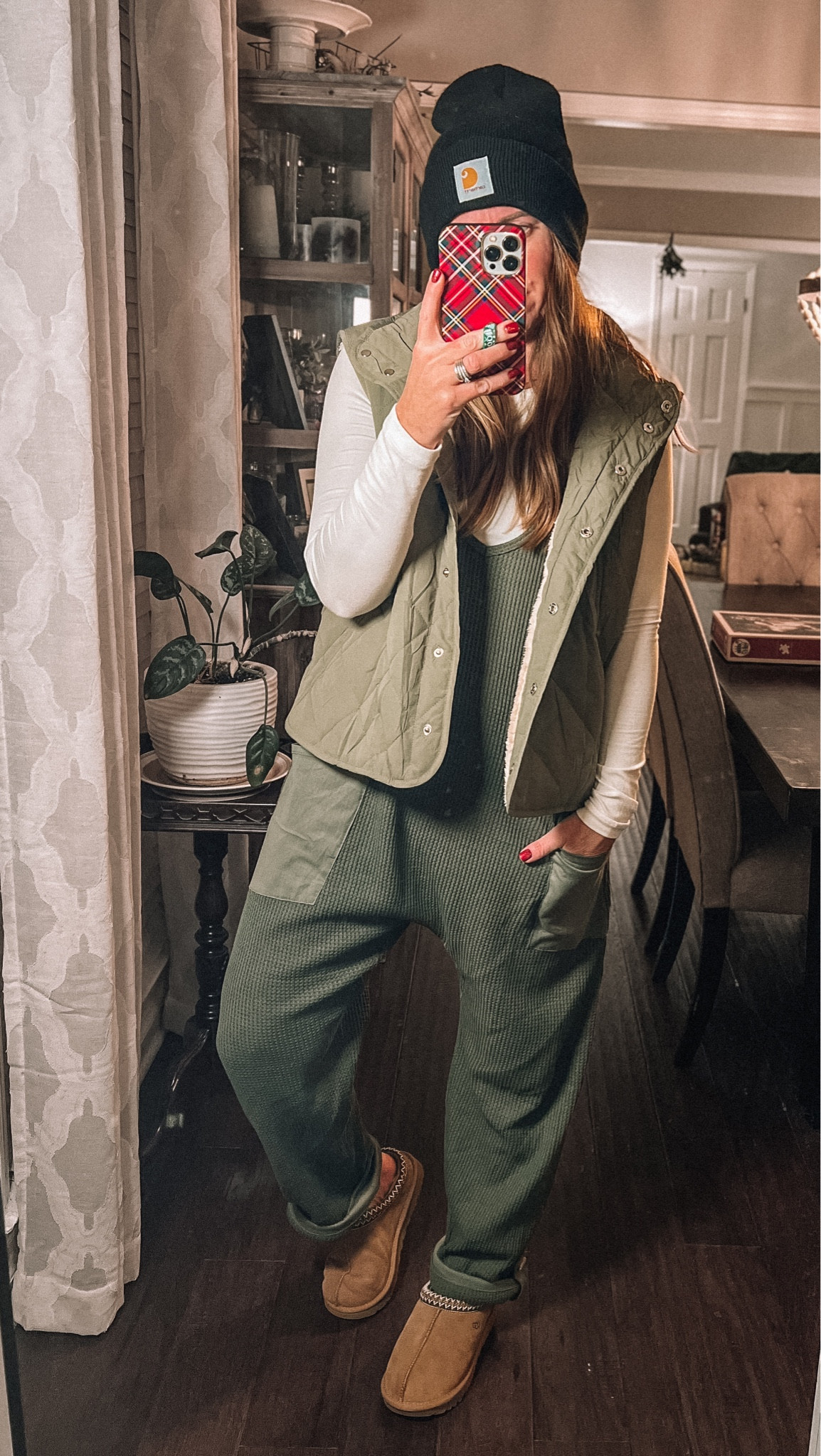 The cutest look for less waffleknit jumpsuit & Sherpa lined puffer vest from Amazon. Both are under $40
A sized up to a large in the vest for an oversized fit.


#LTKGiftGuide #LTKover40 #LTKfindsunder100