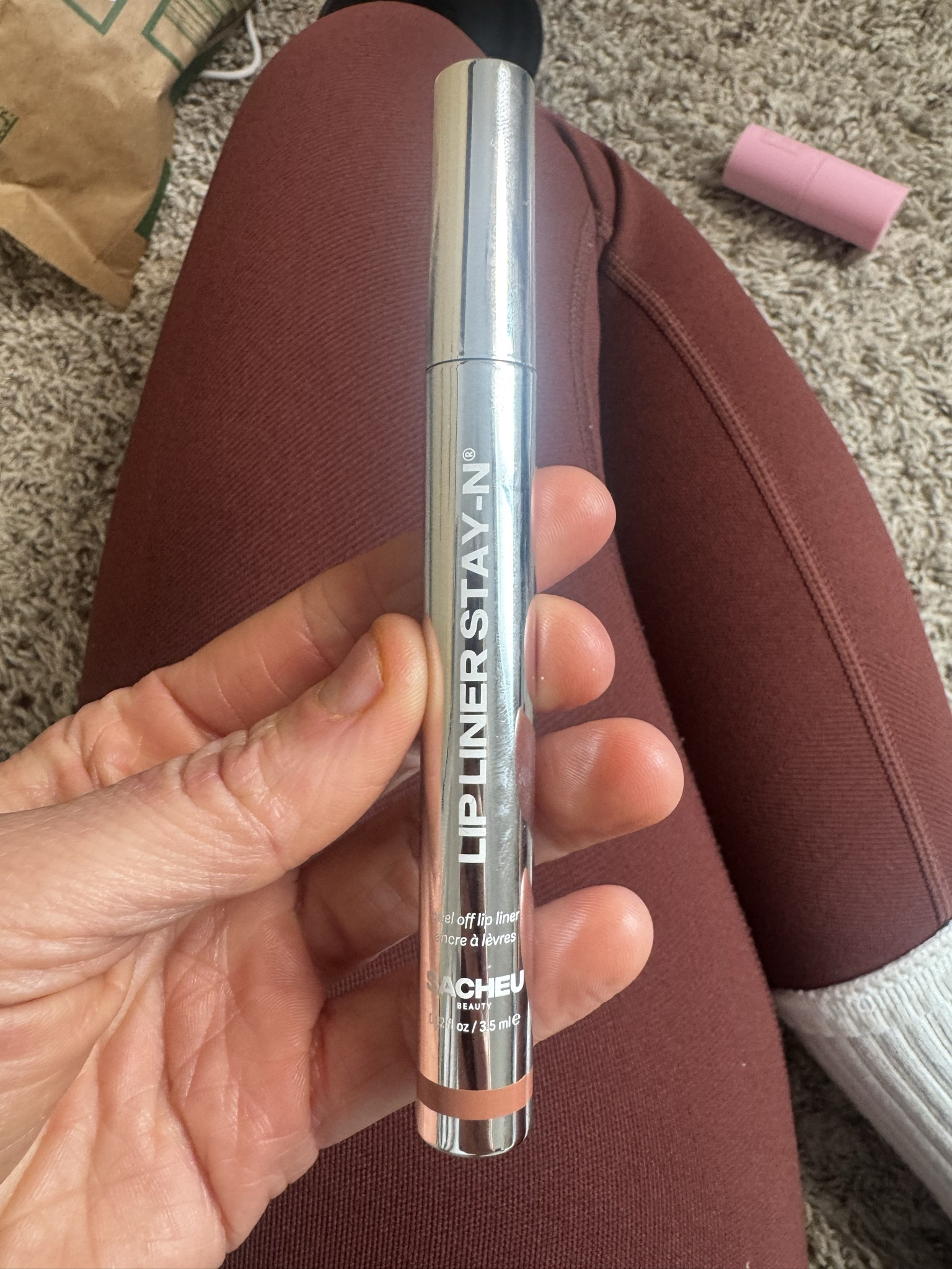 This lip liner is a game-changer 🤍 Long-lasting, waterproof, and super smooth—I barely need touch-ups all day! #LipLiner #MakeupEssentials #HonestReview
