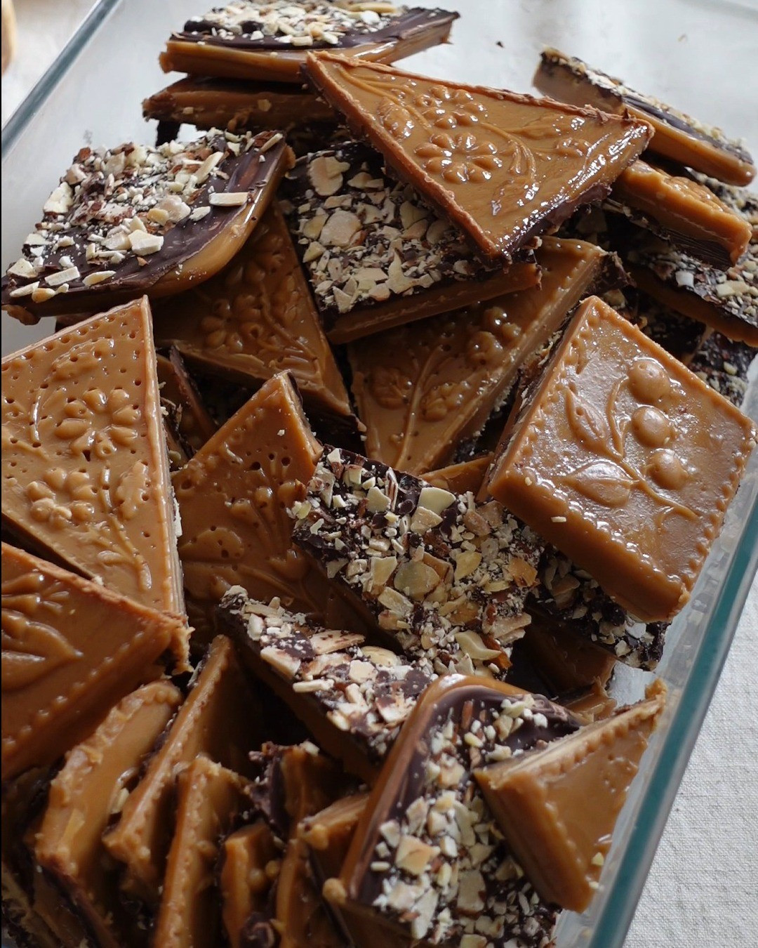 The molds I use for my Toffee ✨️

#LTKfoodie #LTKHome #LTKSeasonal