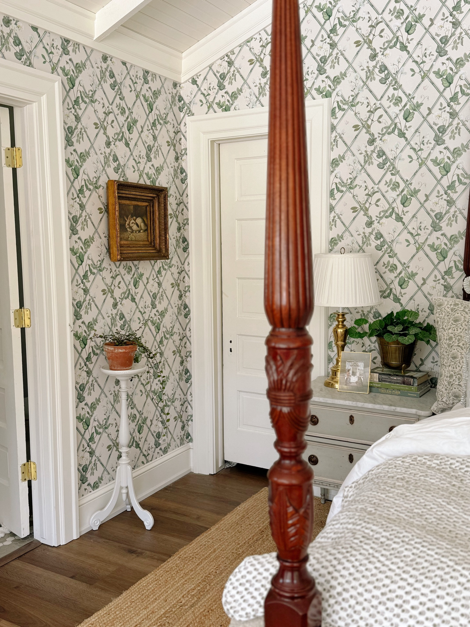 This art is from one of my favorite online vintage sources: vintage keepers. I linked some other art from them below. 

#LTKHome