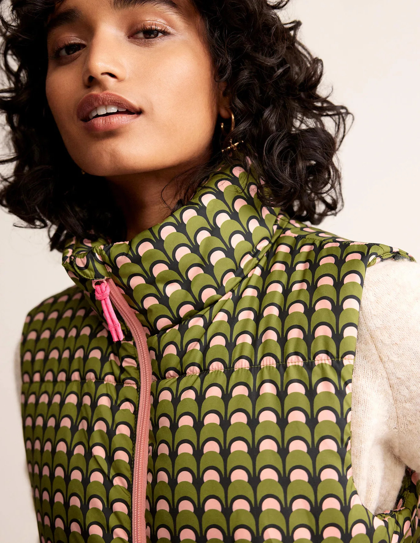 Fife Quilted Vest - Chalky Pink, Geo Charm | Boden (US)