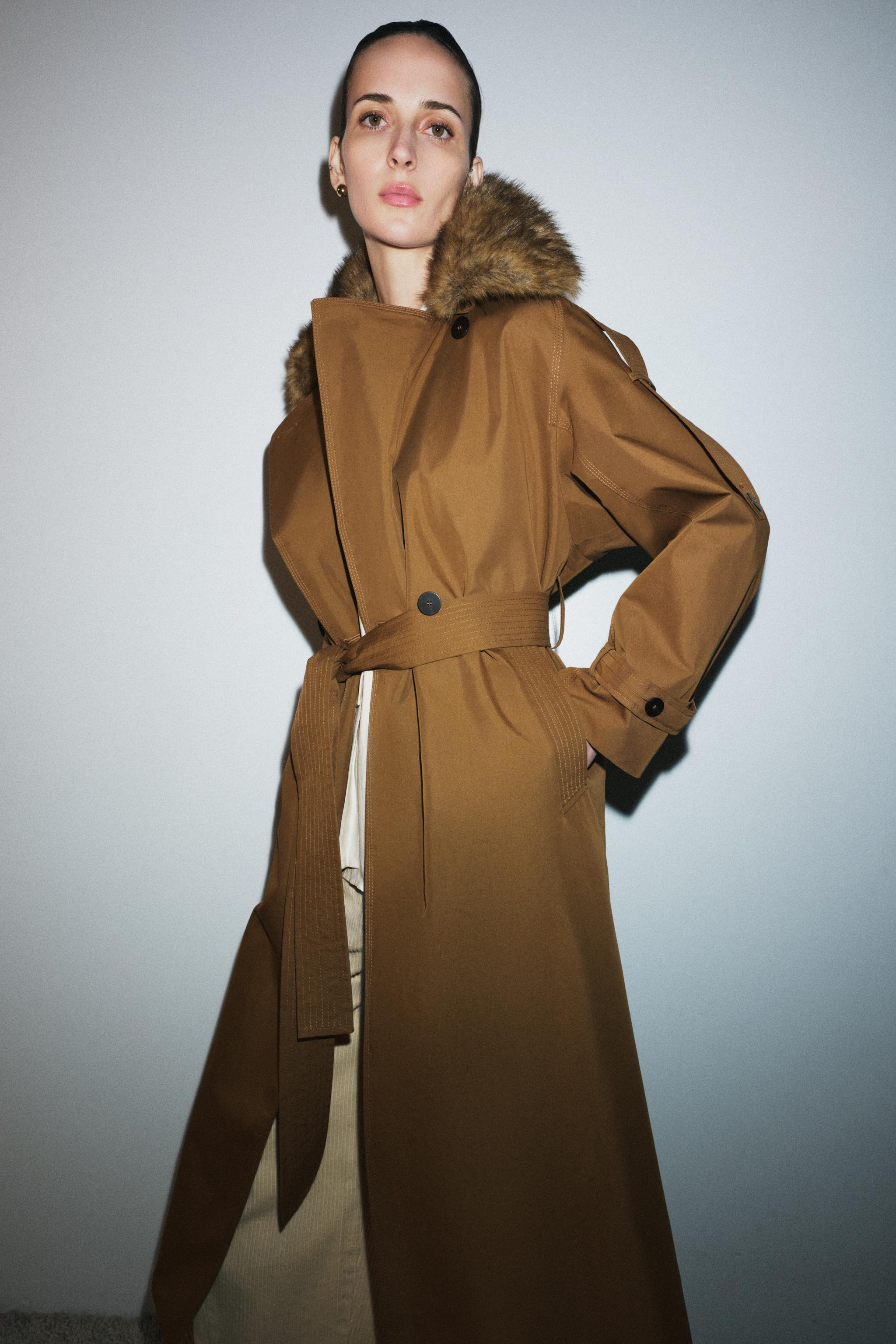 OVERSIZED TRENCH COAT WITH FAUX FUR COLLAR ZW COLLECTION LIMITED EDITION | Zara US