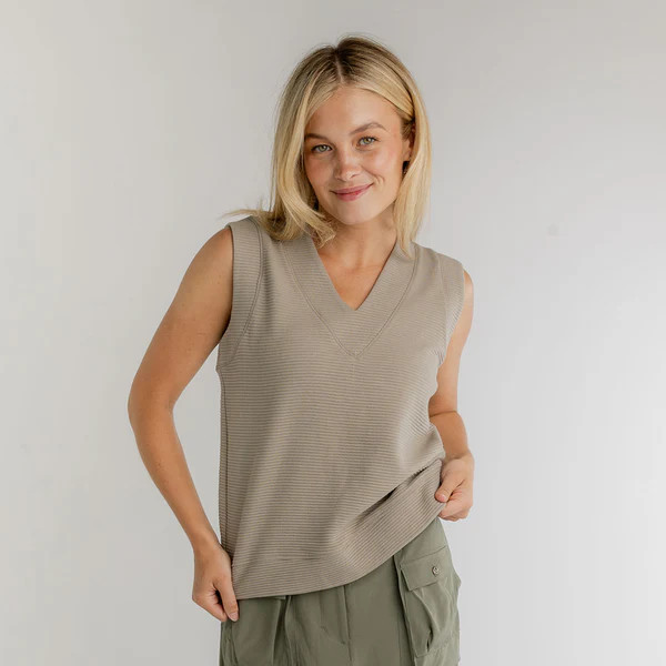 Atlas Ribbed Vest, Chestnut | Albion Fit