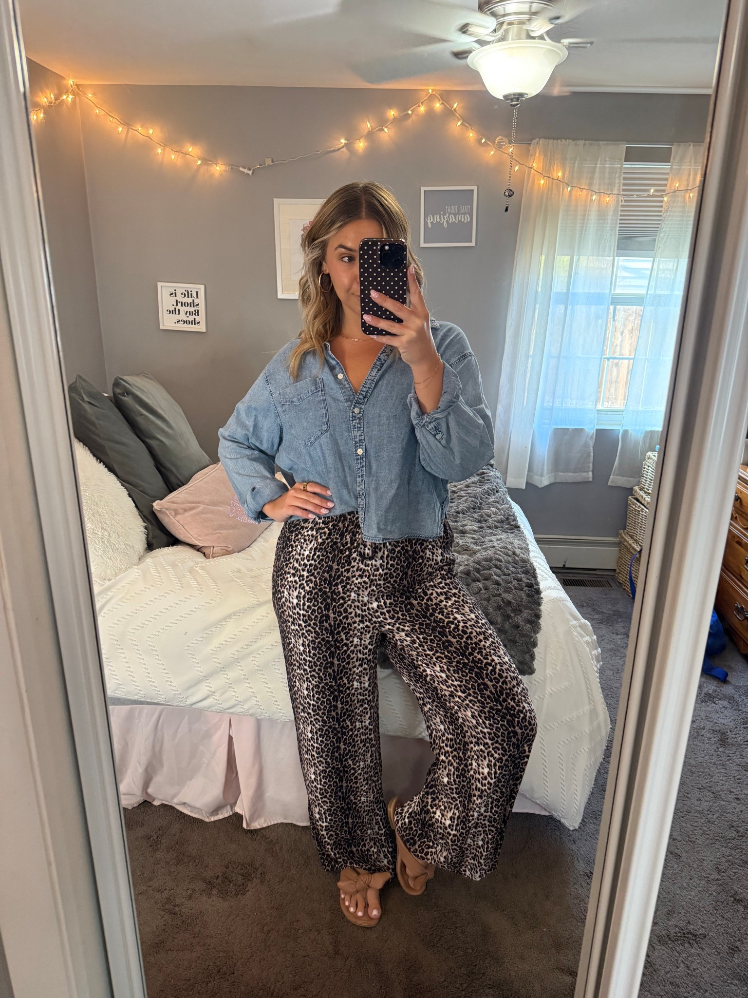 Loving this denim & cheetah comcheetah

#LTKSeasonal #LTKWorkwear #LTKStyleTip