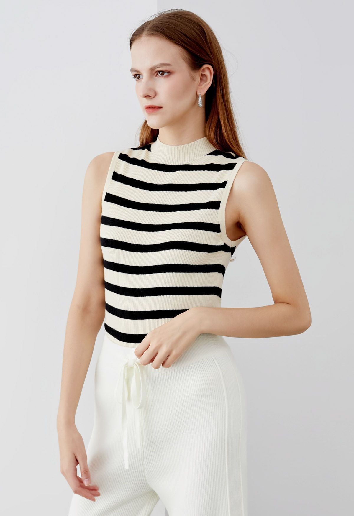 Contrast Stripe Sleeveless Knit Top in Ivory | Chicwish