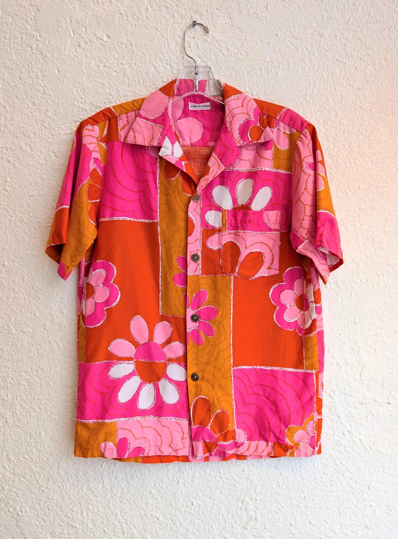 Vintage 1960s 60s Bright Floral Made in Hawaii Hawaiian Aloha Shirt - Etsy | Etsy (Global)