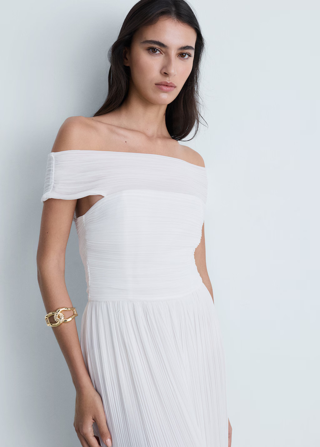 Off-the-shoulder pleated dress - Women | MANGO USA | Mango (US/MX/AU)