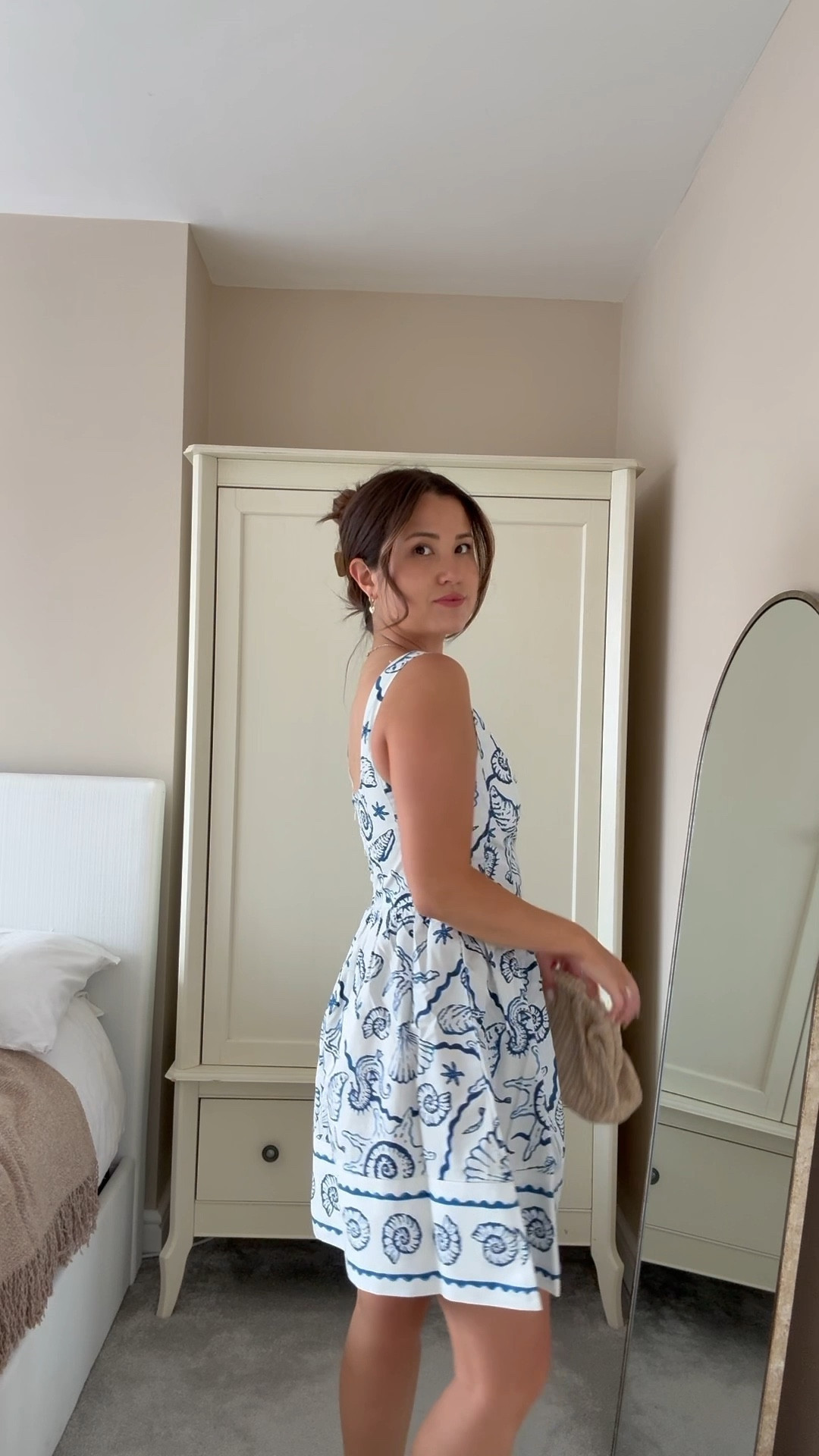 New holiday dresses from H&M 🩵🐚

Holiday outfits
Summer dresses
Summer outfits
Baby shower outfit
Brunch dress

#LTKpartywear #LTKsummer #LTKspring