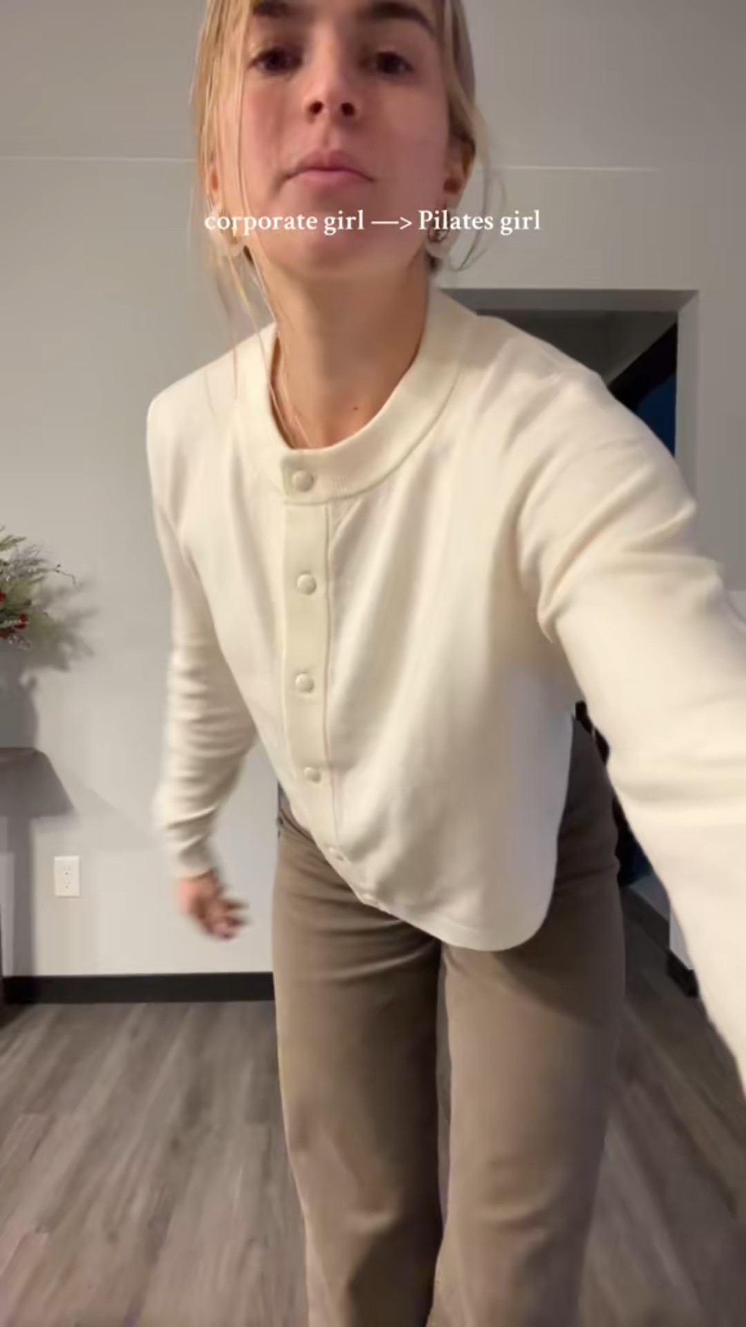 Transition video to the best CRZ yoga set 🤍✨🤭 #crzyoga #workoutset #pilates #ootd

#LTKdayinmylife #LTKootd #LTKgrwm