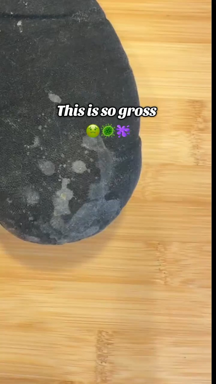 I love these Paris Hilton oven mitts 

#LTKHome #LTKU #LTKmomlife