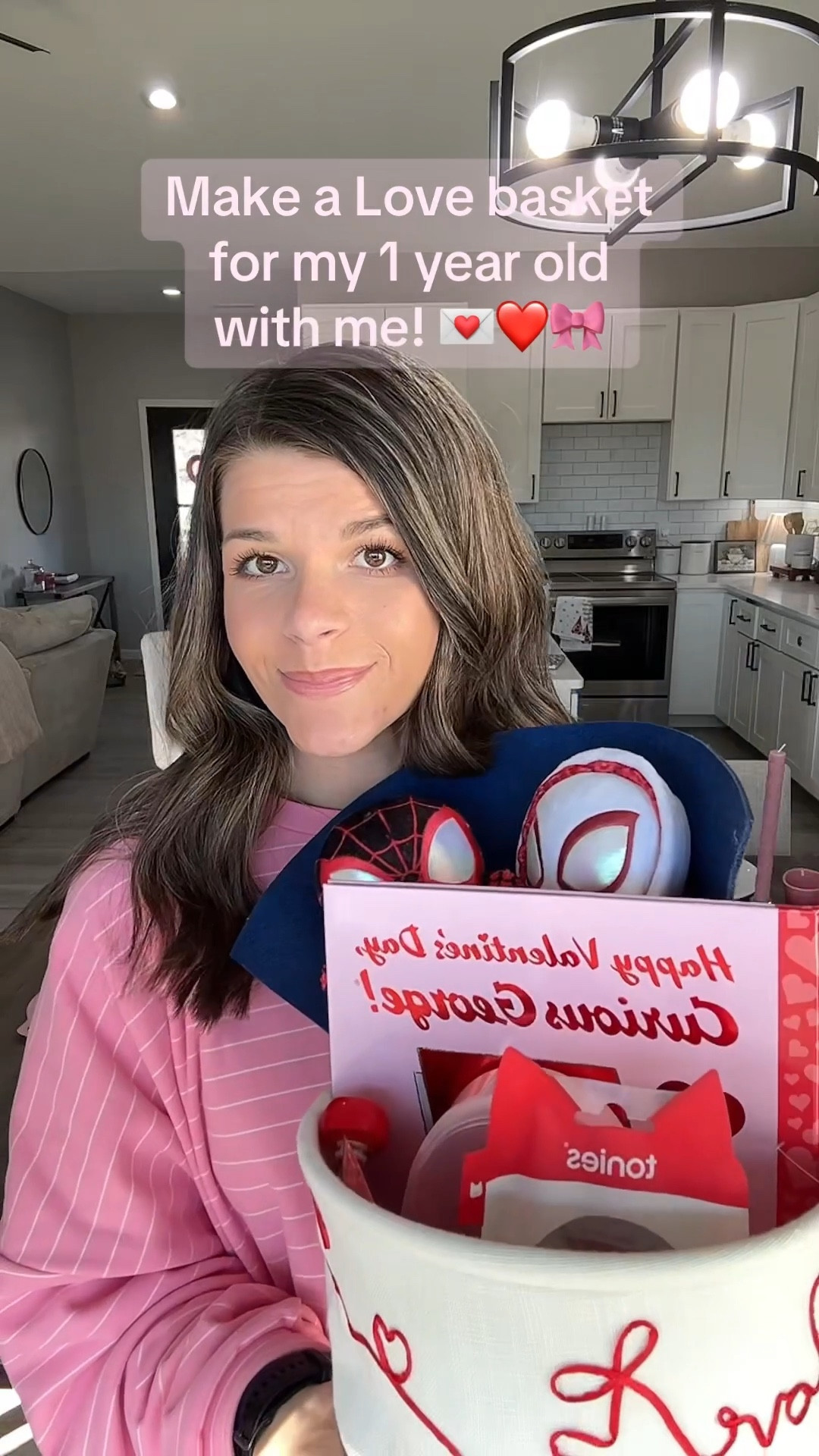 Valentine’s Day basket for my 1 year old #valentinesdaybasket #valentinesdaygift
