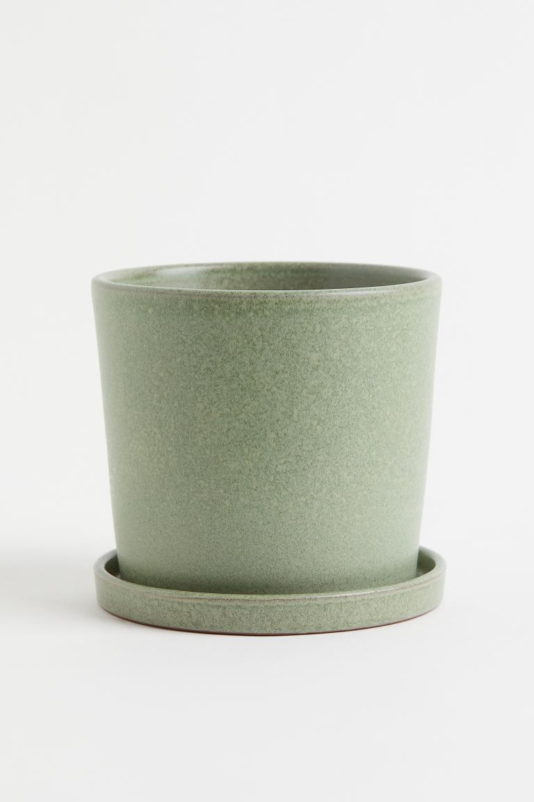 Small plant pot and saucer | H&M (UK, MY, IN, SG, PH, TW, HK)