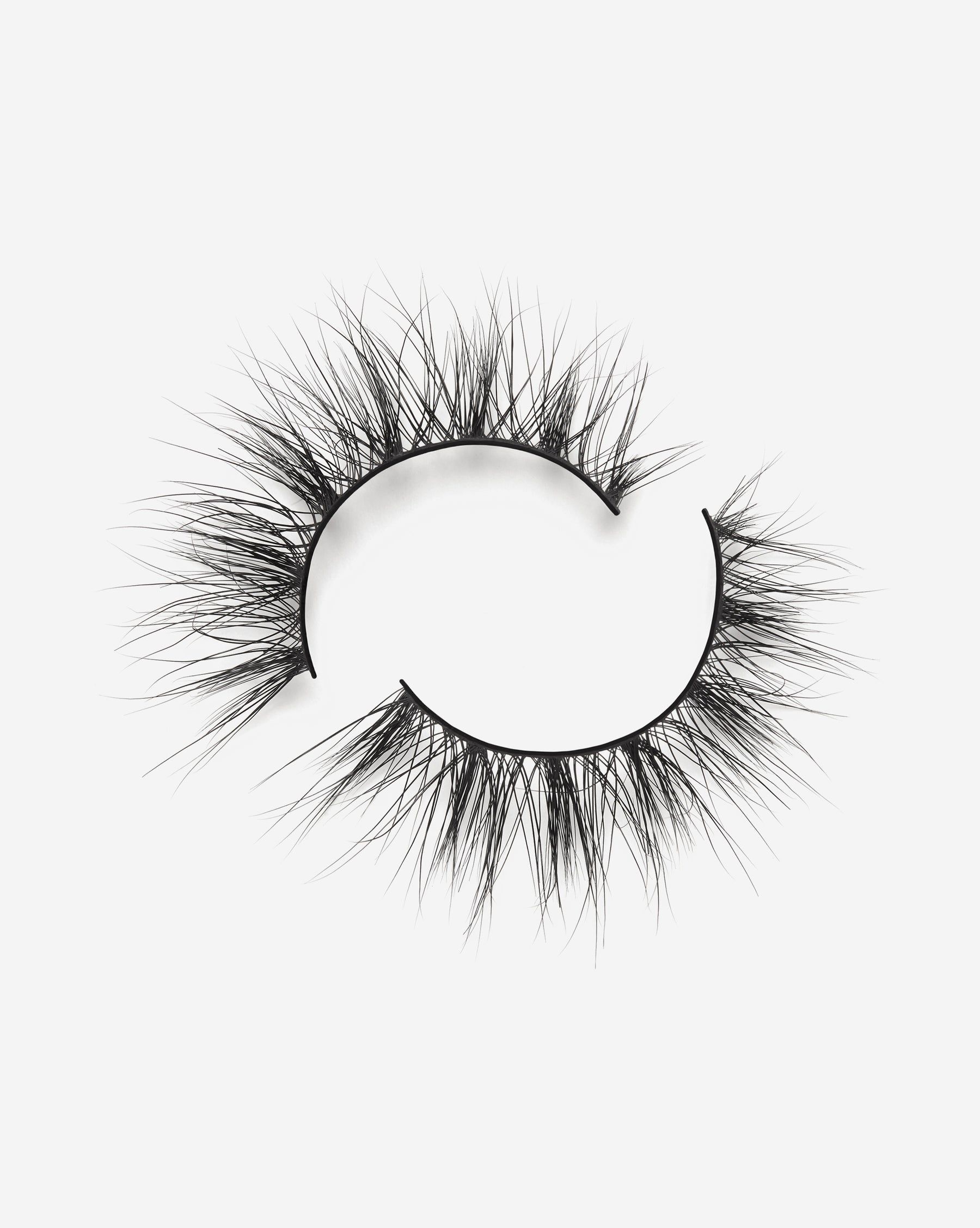 Paris | Lilly Lashes