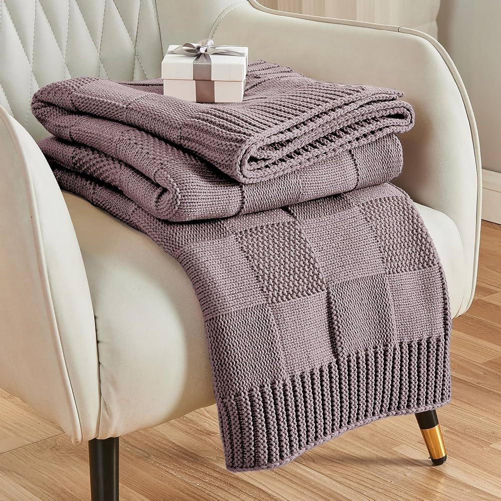 Amazon.com: CozeCube Knit Throw Blanket,Purple Checkered Throw Blanket for Couch,Soft Cozy Warm K... | Amazon (US)