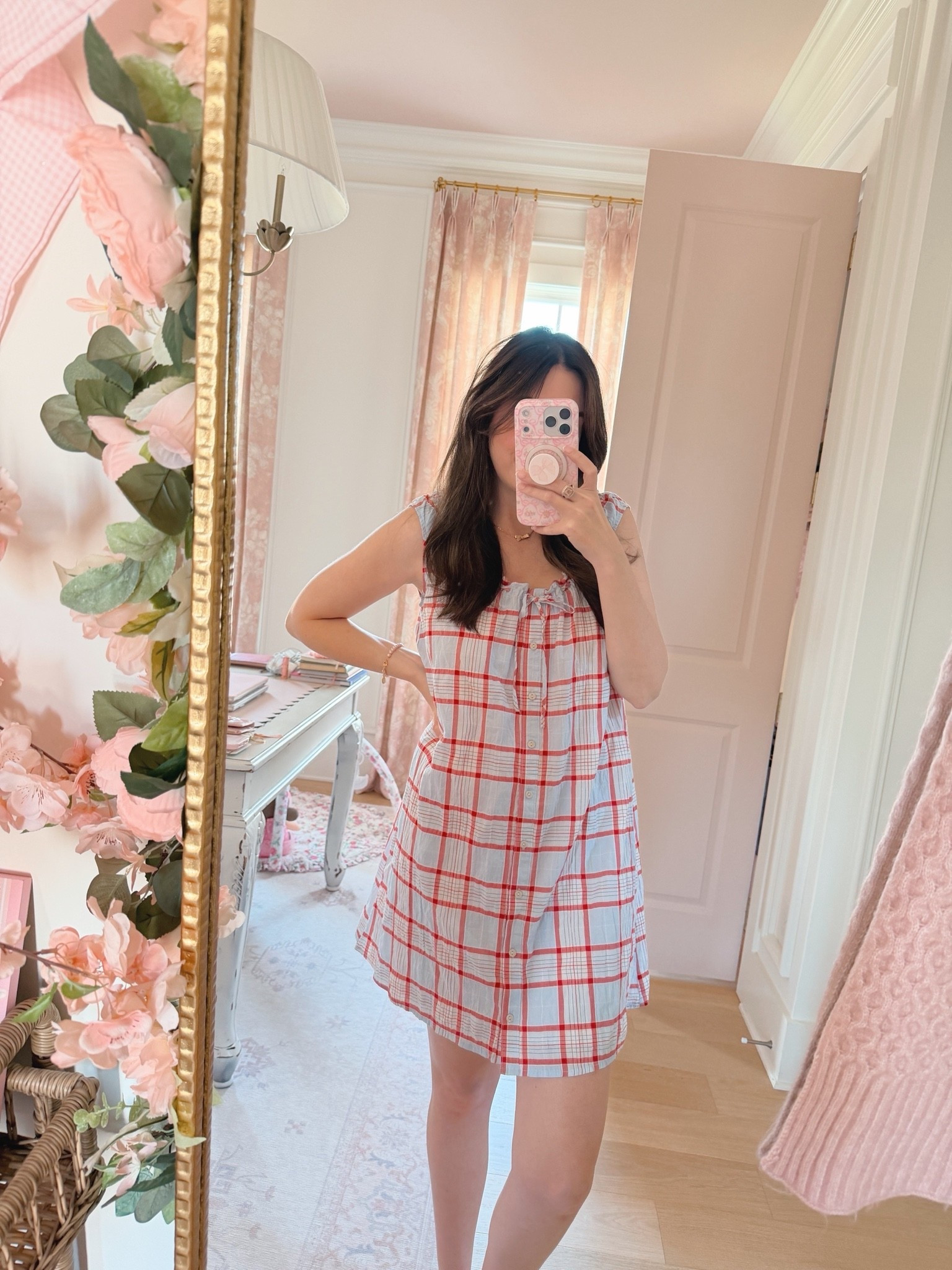 Perfect dress for the 4th! And it’s under $35!

#LTKootd #LTKSeasonal