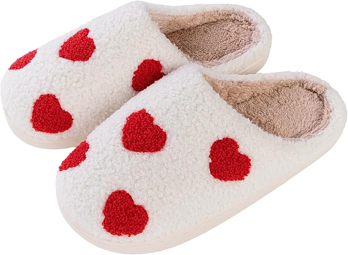 Women Slippers Cute Pattern Strawberry Slippers Warm Soft Bedroom Shoes Fuzzy Closed Toe Sandals ... | Amazon (US)