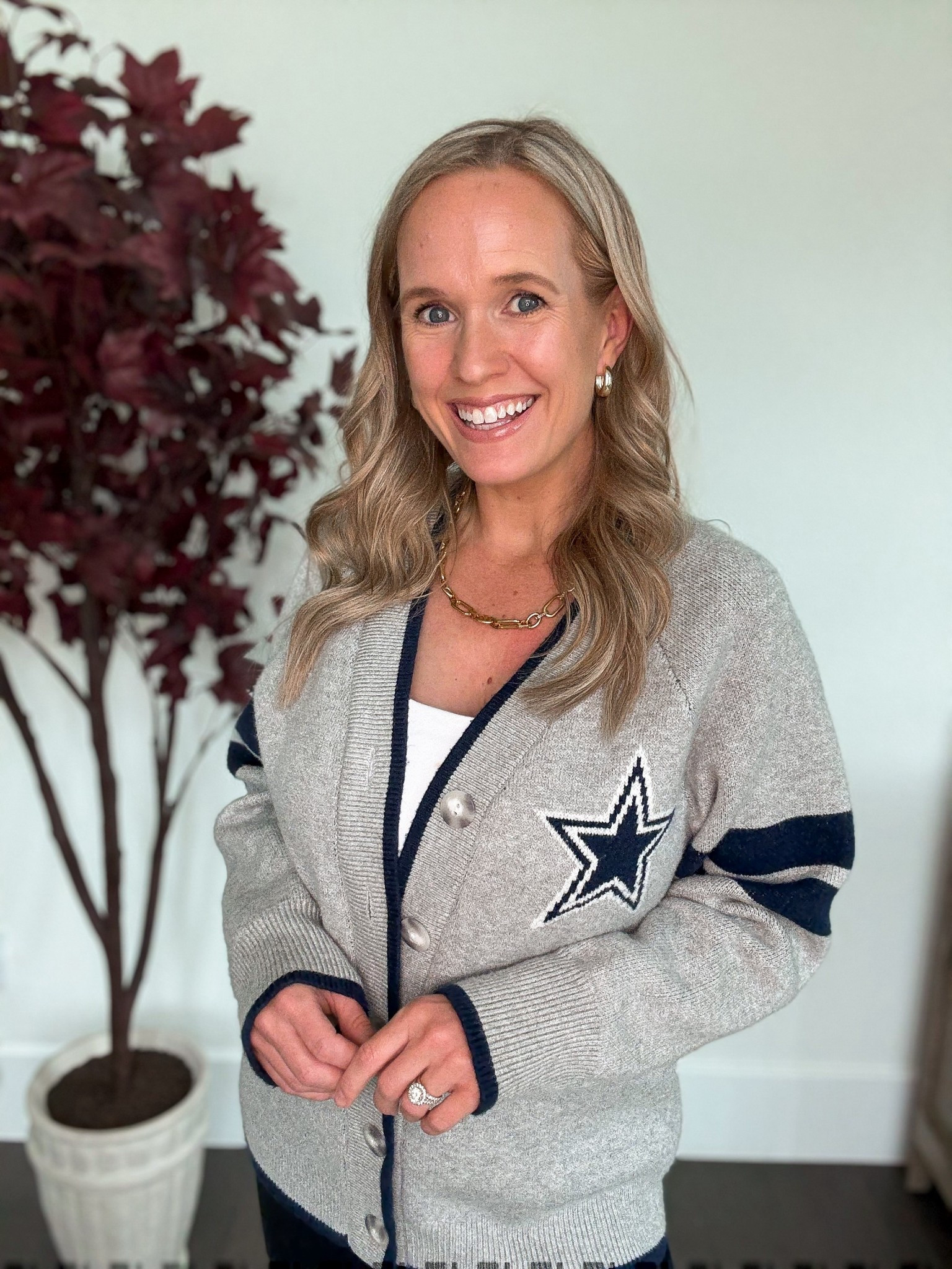 Love this cardigan and tank!

#LTKSaleAlert #LTKActive #LTKFallSale