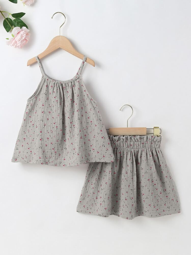 Toddler Girls Ditsy Floral Cami Top & Paperbag Waist Skirt | SHEIN