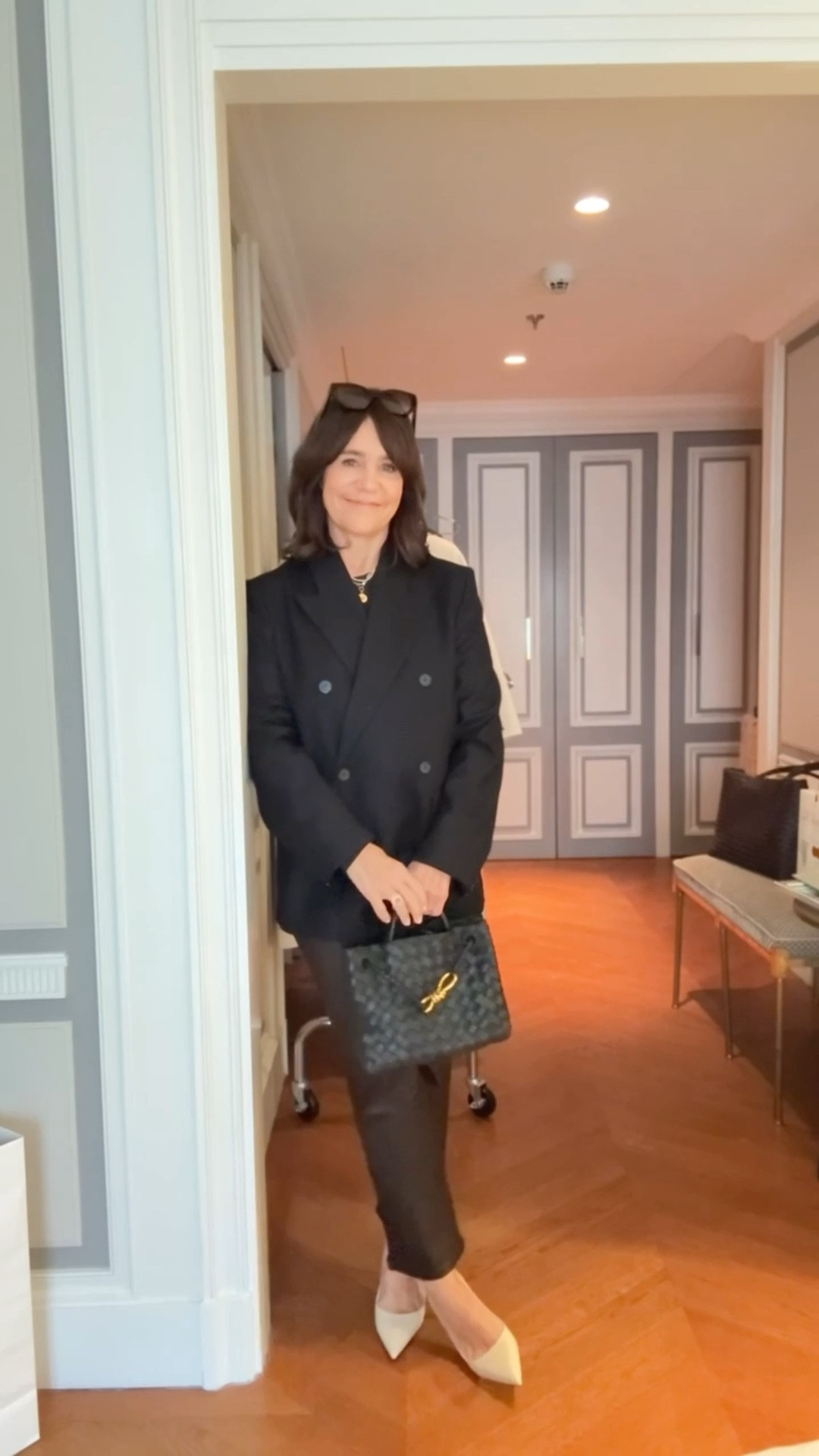 My favorite long sleeve shirt that everyone needs! Perfect to keep you warm 

#LTKdayinmylife #LTKgrwm #LTKHoliday