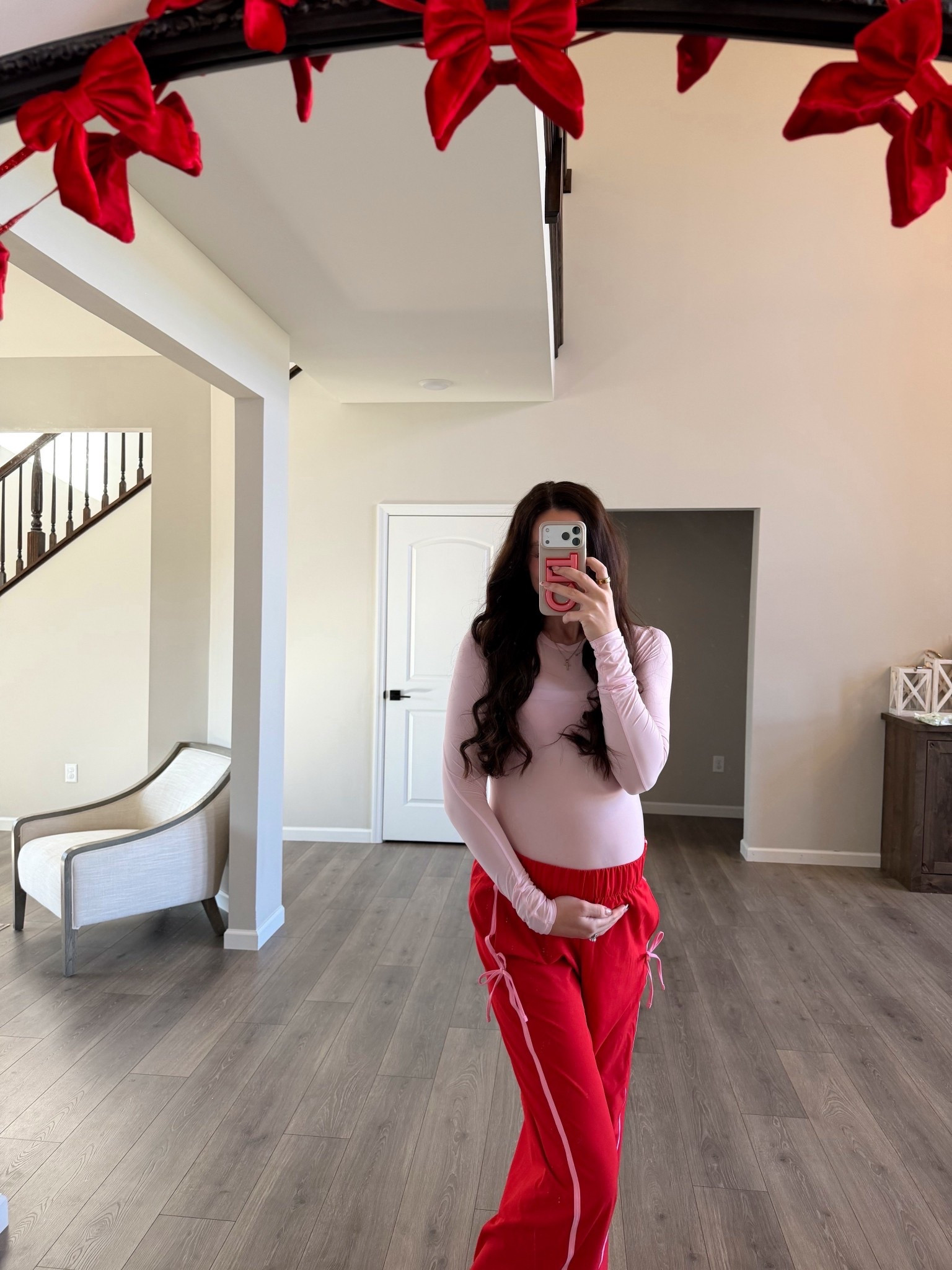 a moment for these bow sweatpants, you’re joking!!!😍🎀 also these are the softest, stretchiest, most buttery soft shirts to touch my body and I have been LIVING in them lately!!

#LTKmomlife #LTKFindsUnder50 #LTKootd