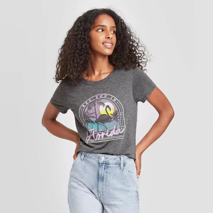 Women's Short Sleeve Florida Flamingo Graphic T-Shirt - Awake Heather Gray | Target