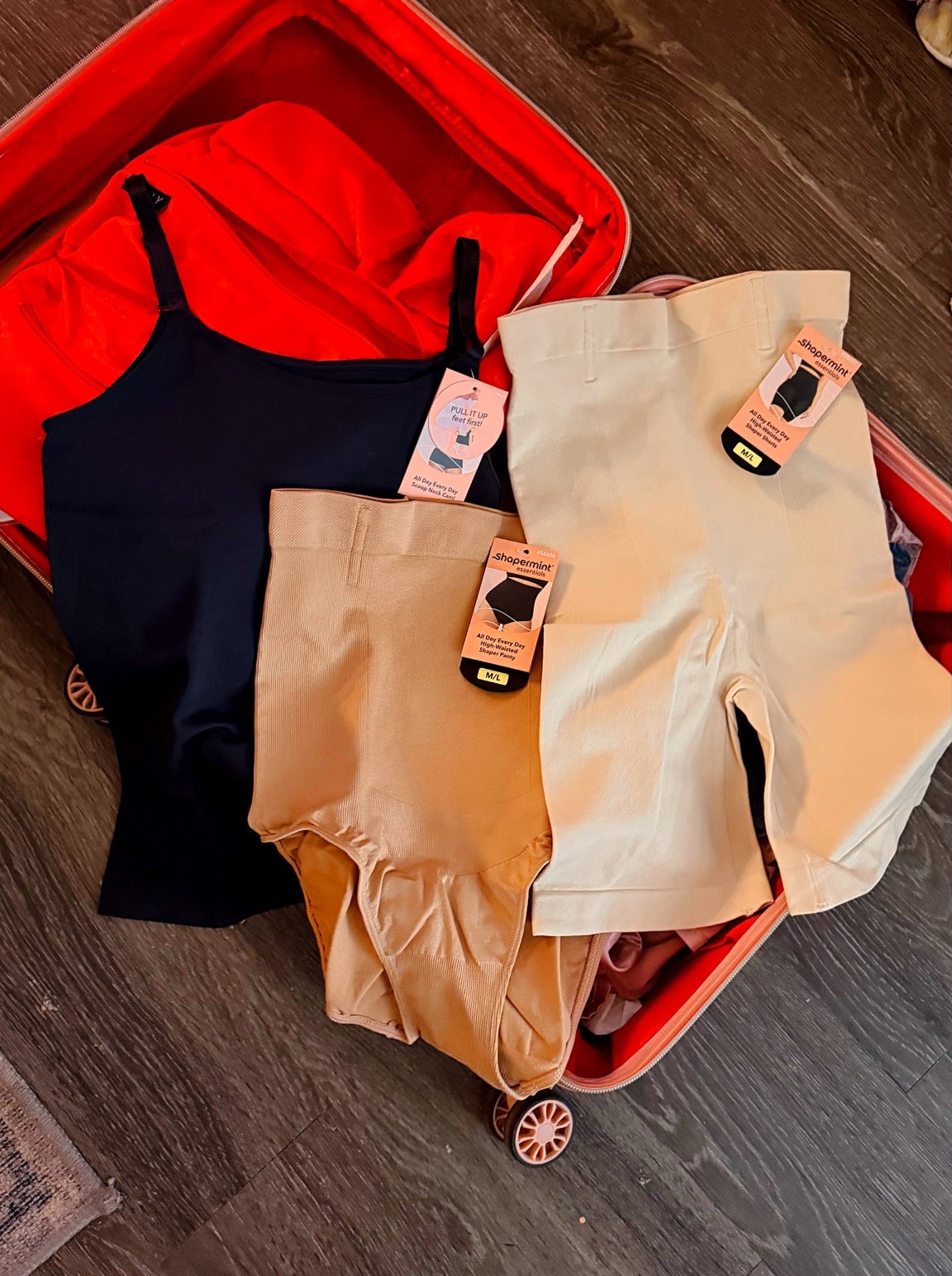 It’s girls weekend and got my @Shapermint packed 🙌🏼 I love how each item celebrates my shape and can wear them in confidence🤍 #ad 

#LTKgrwm #LTKdayinmylife #LTKWorkwear