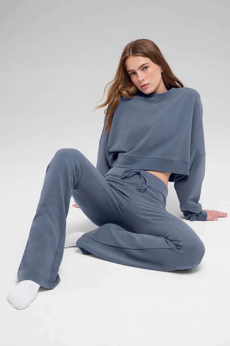 Cropped Sway Crew Neck Pullover | Alo Yoga (US)