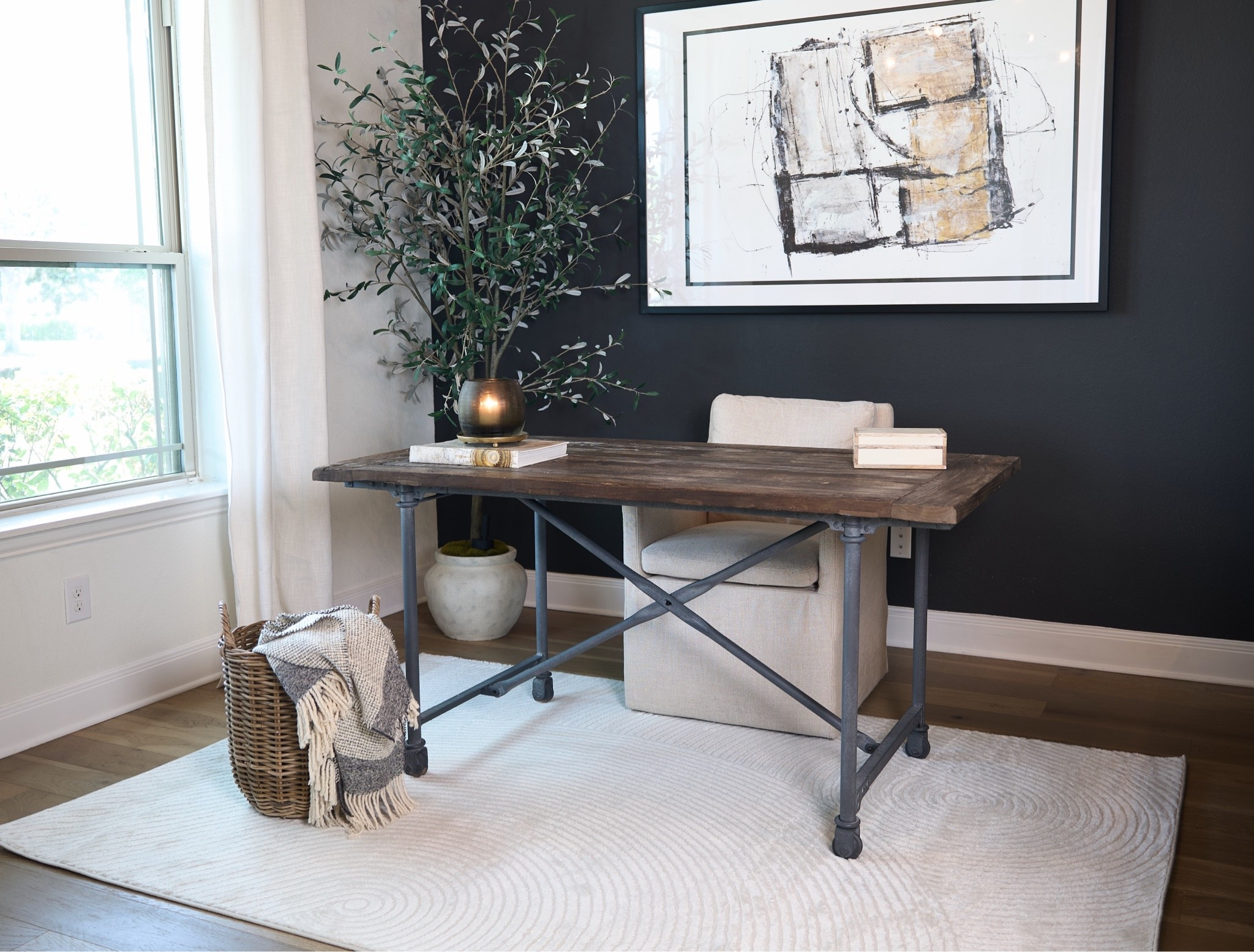 Back to school & Back to work

Home office
Office

#LTKdayinmylife #LTKHome
