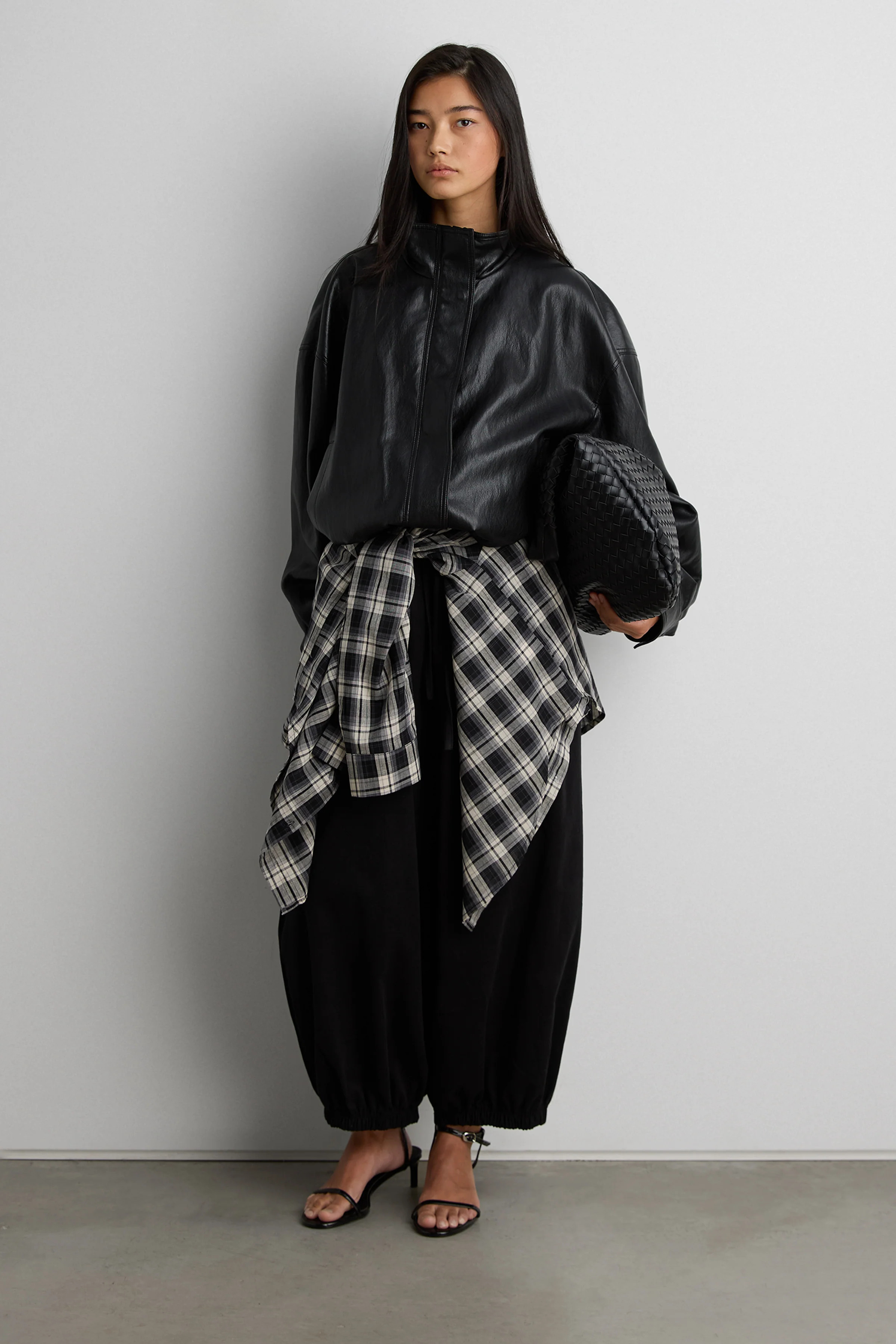 VEGAN LEATHER FUNNEL NECK JACKET Black / Large | OAK + FORT